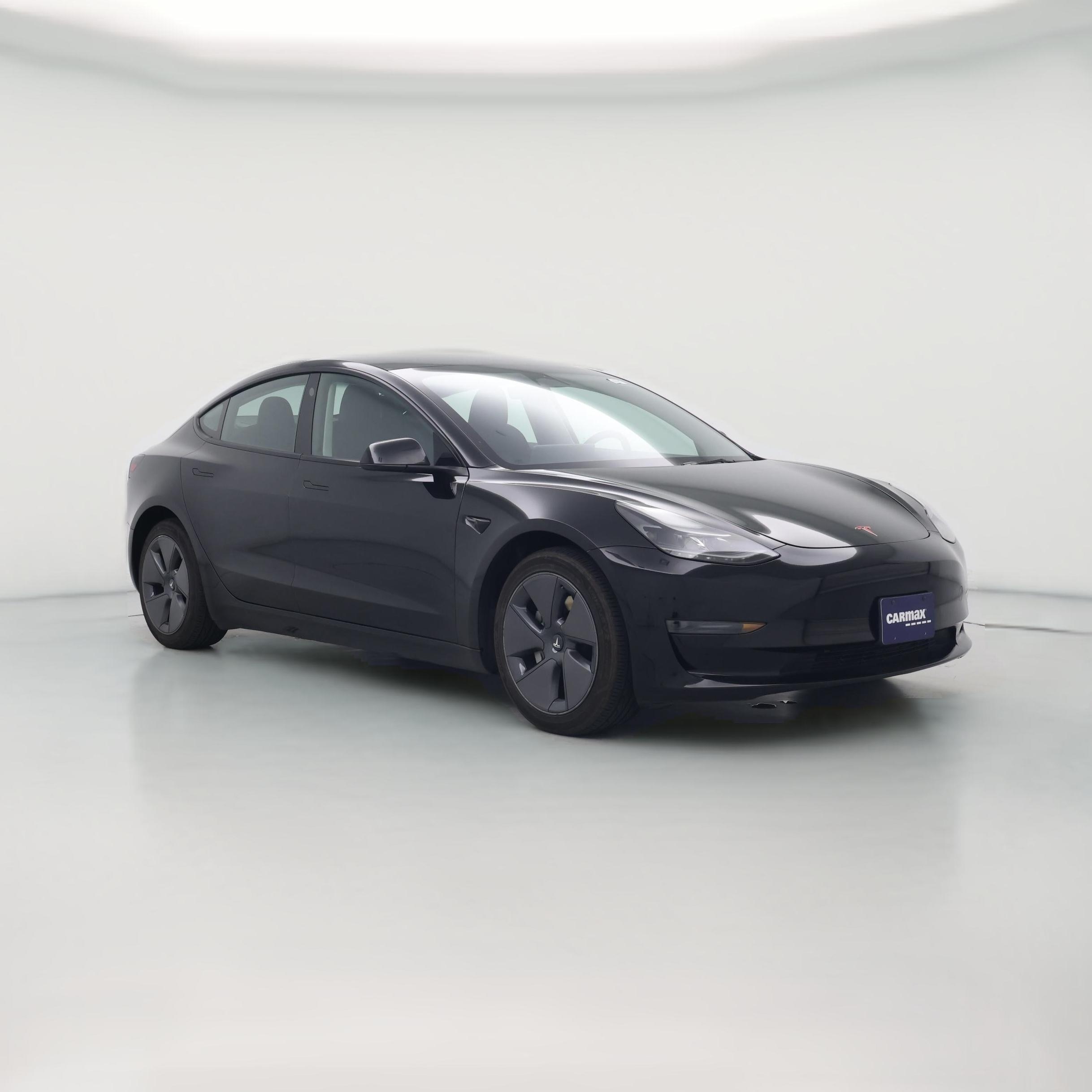 Thumbnail: 2023 Tesla Model 3 - 1
