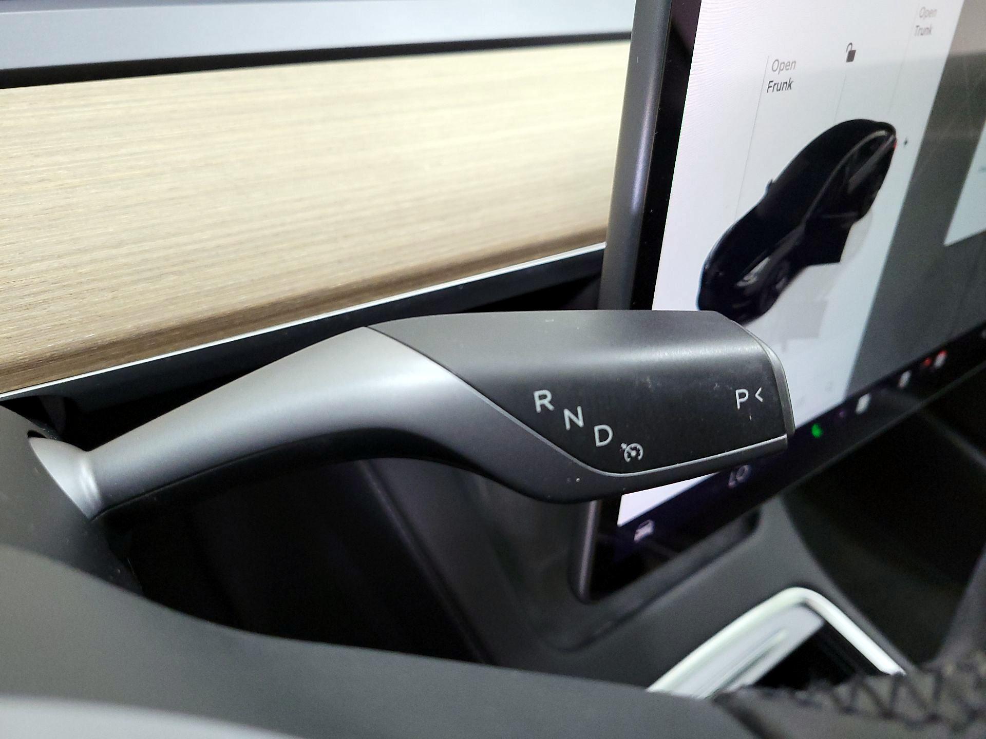 Thumbnail: 2023 Tesla Model 3 - 17