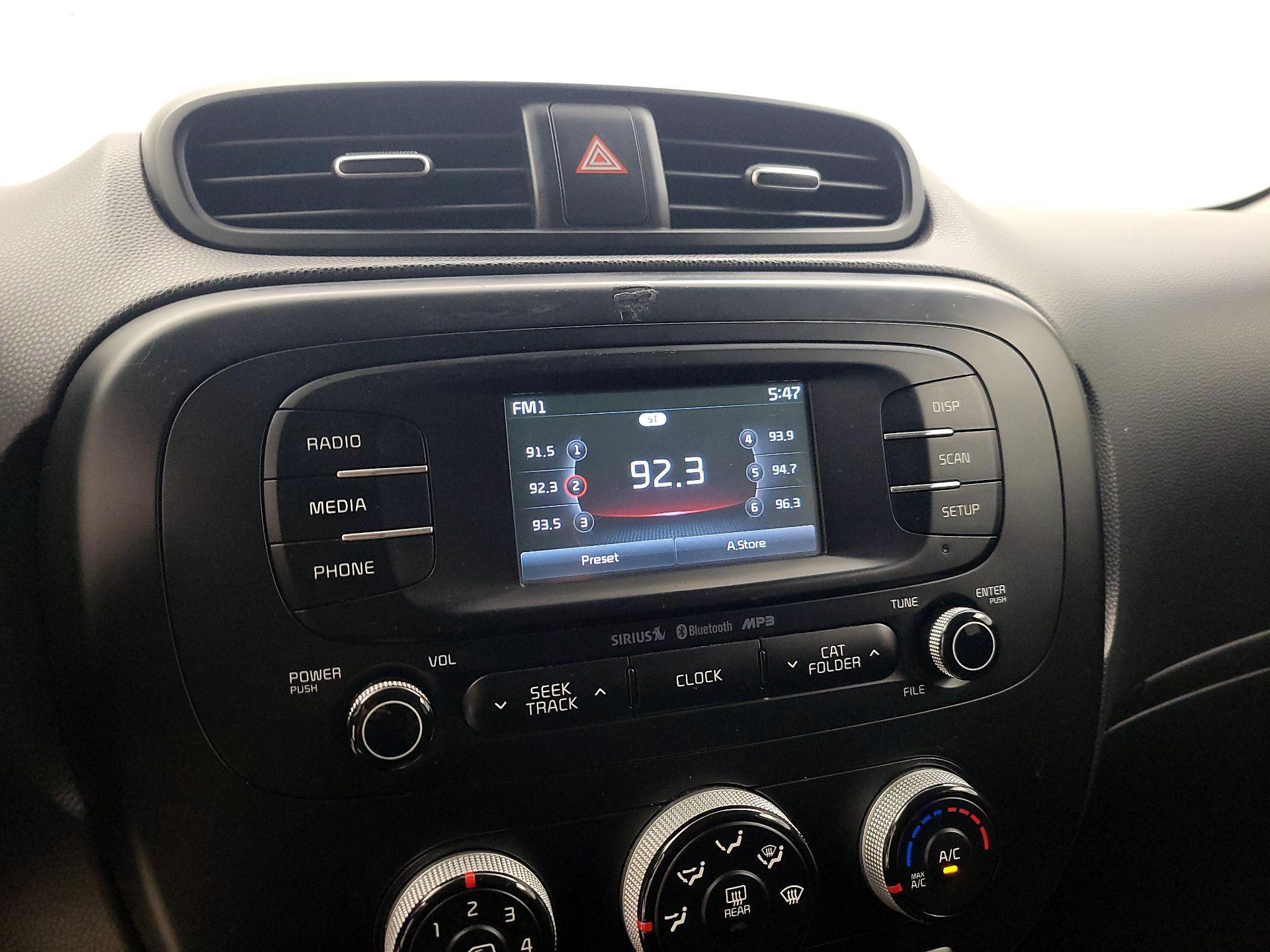 Thumbnail: 2016 Kia Soul - 15
