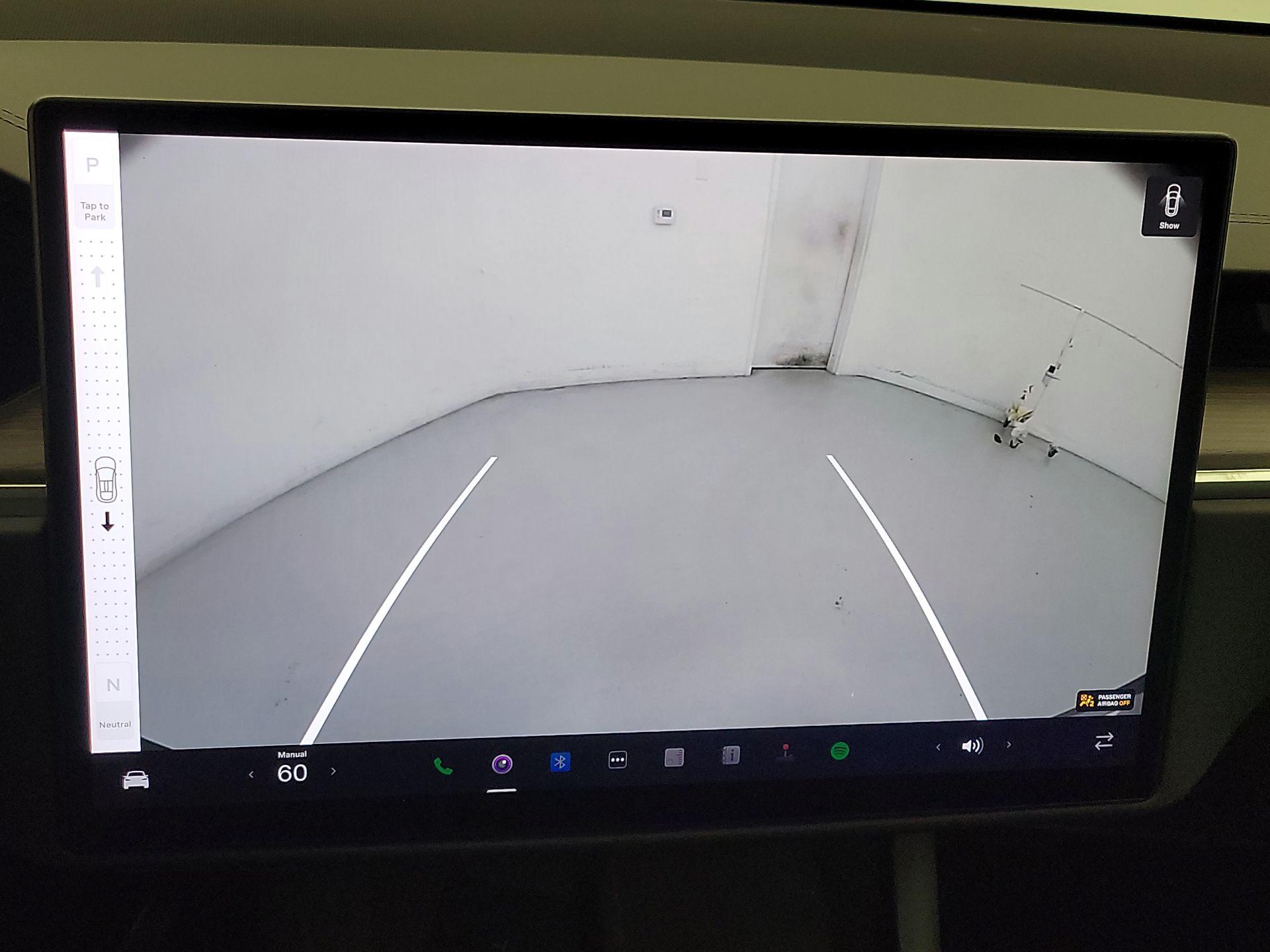 Thumbnail: 2022 Tesla Model X - 14
