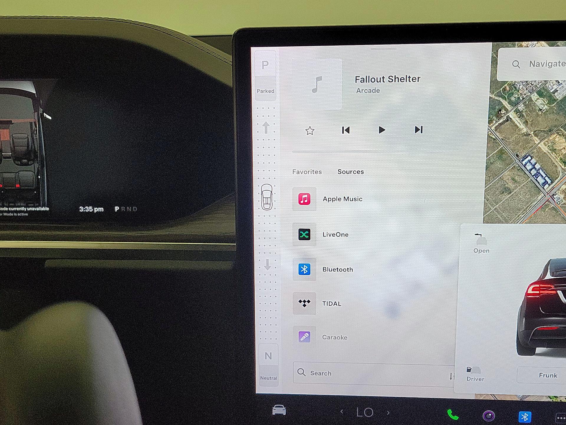 Thumbnail: 2022 Tesla Model X - 17