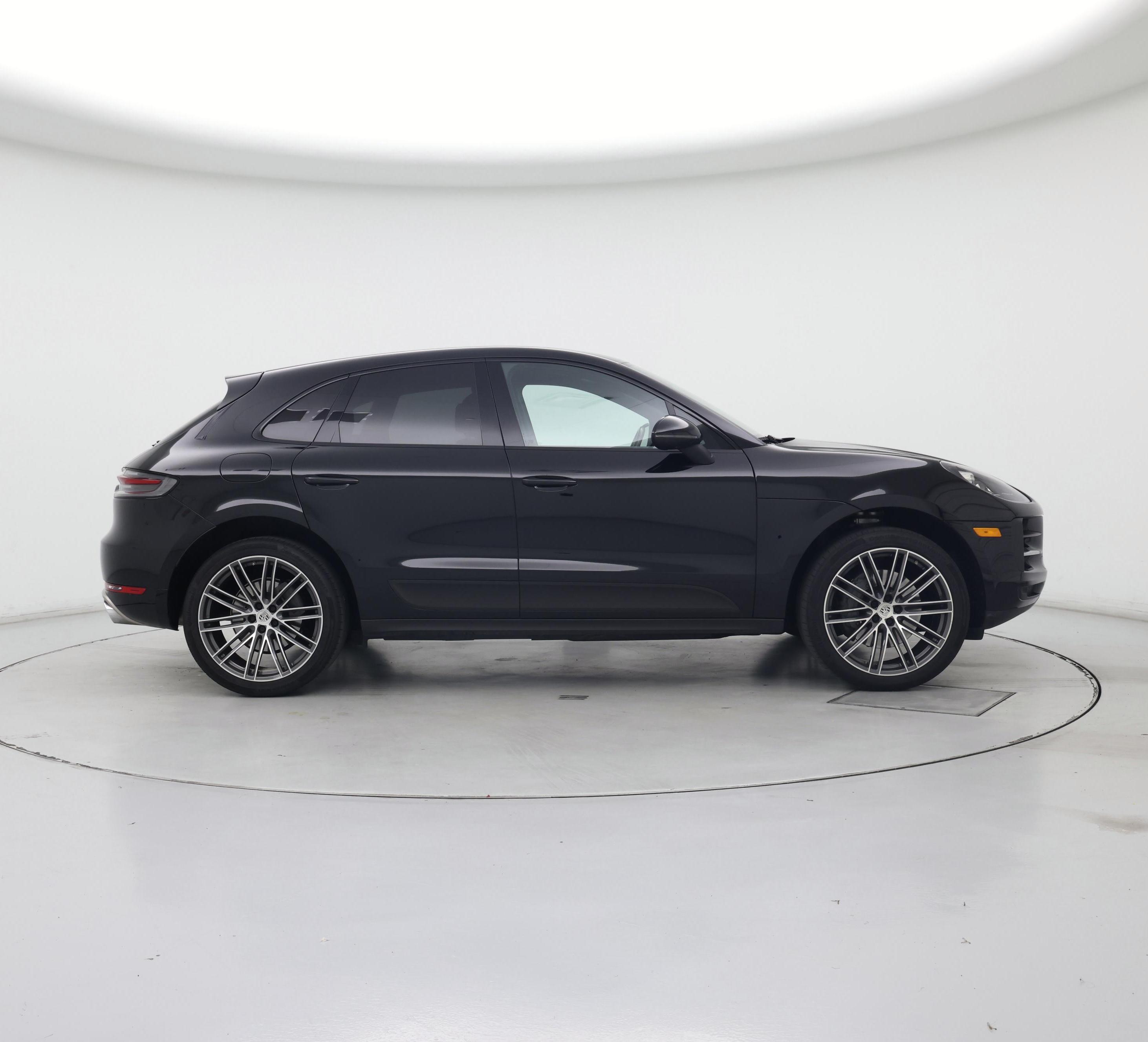 Thumbnail: 2020 Porsche Macan - 7