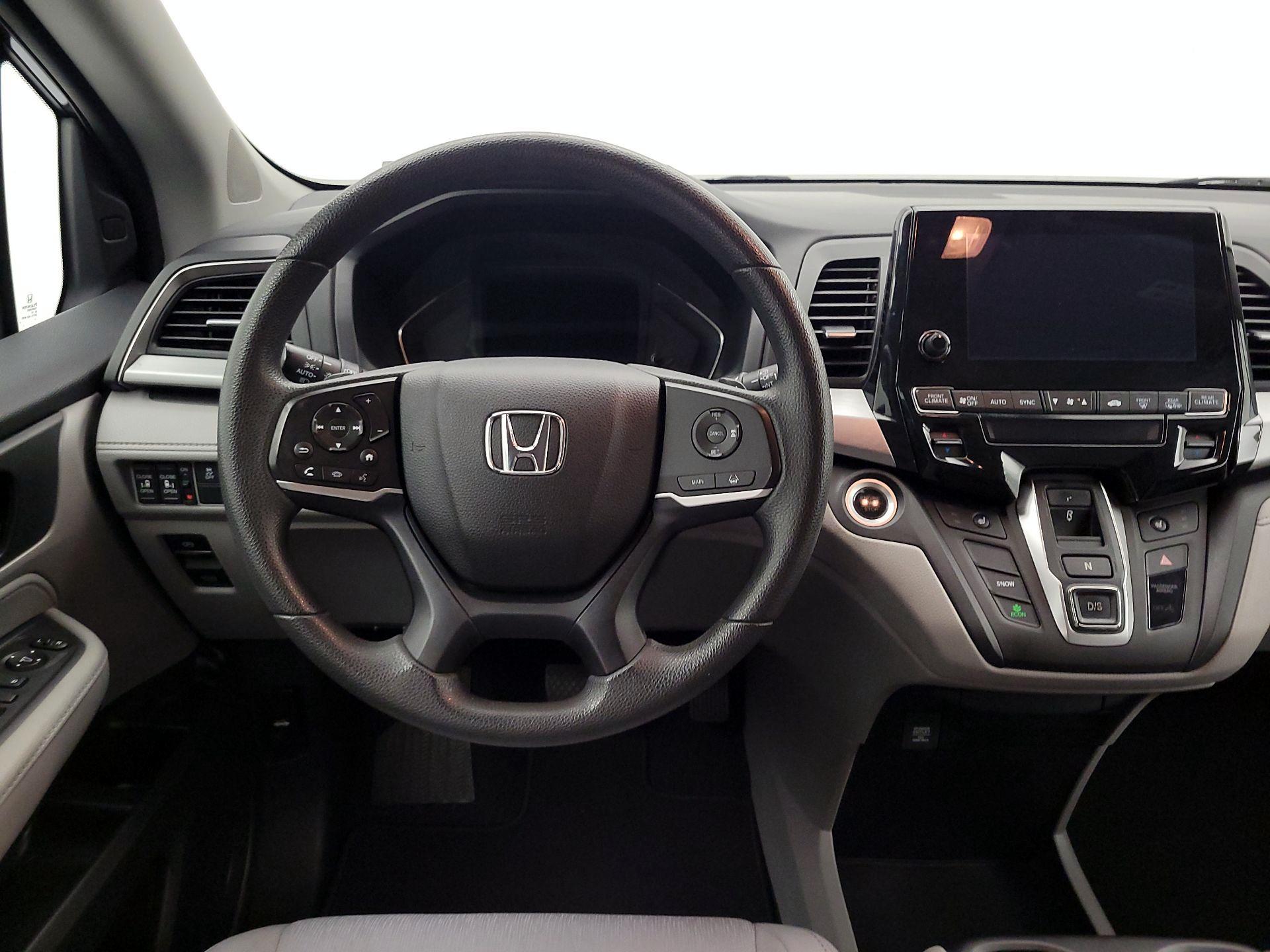 Thumbnail: 2019 Honda Odyssey - 10