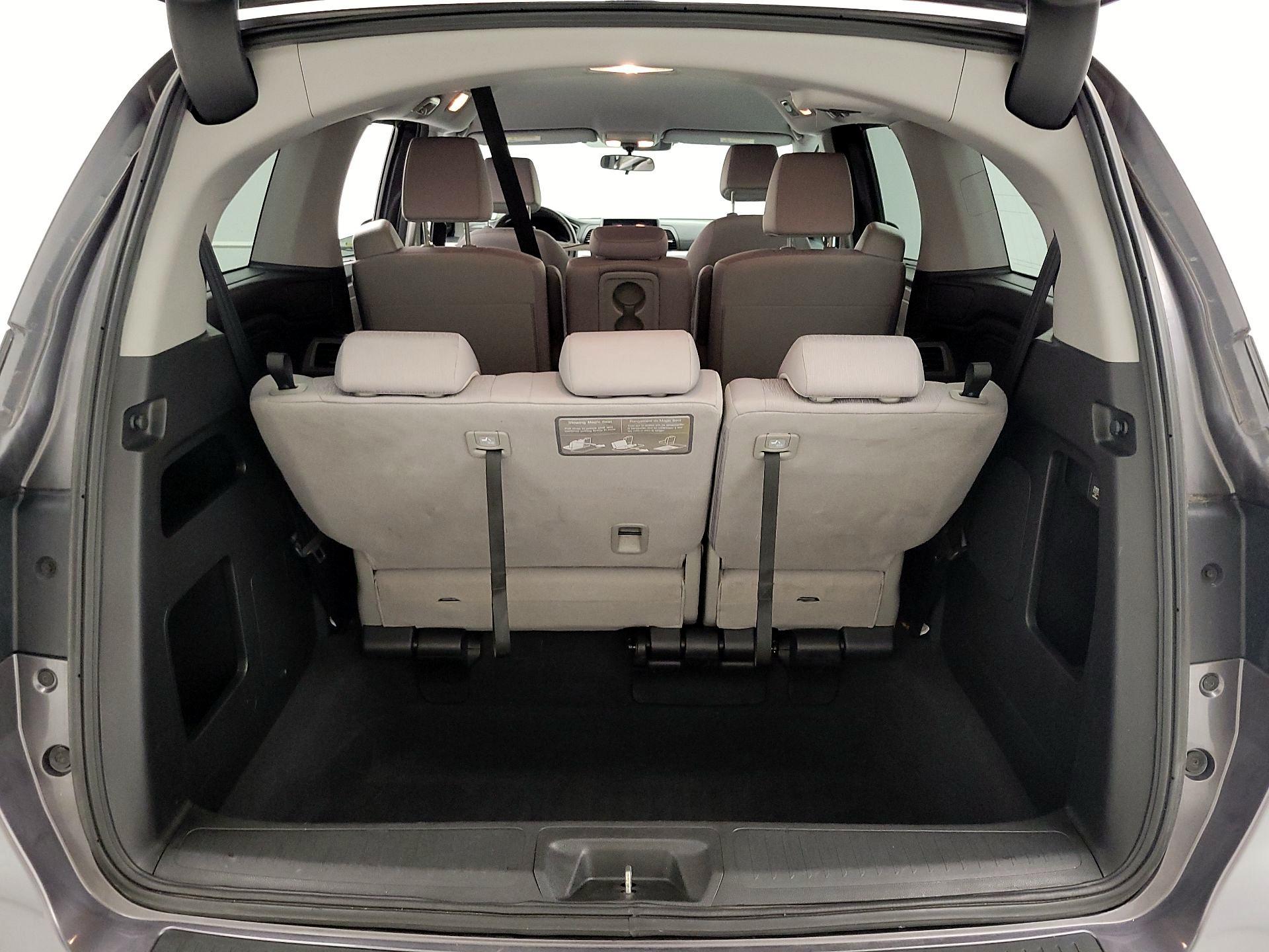 Thumbnail: 2019 Honda Odyssey - 20