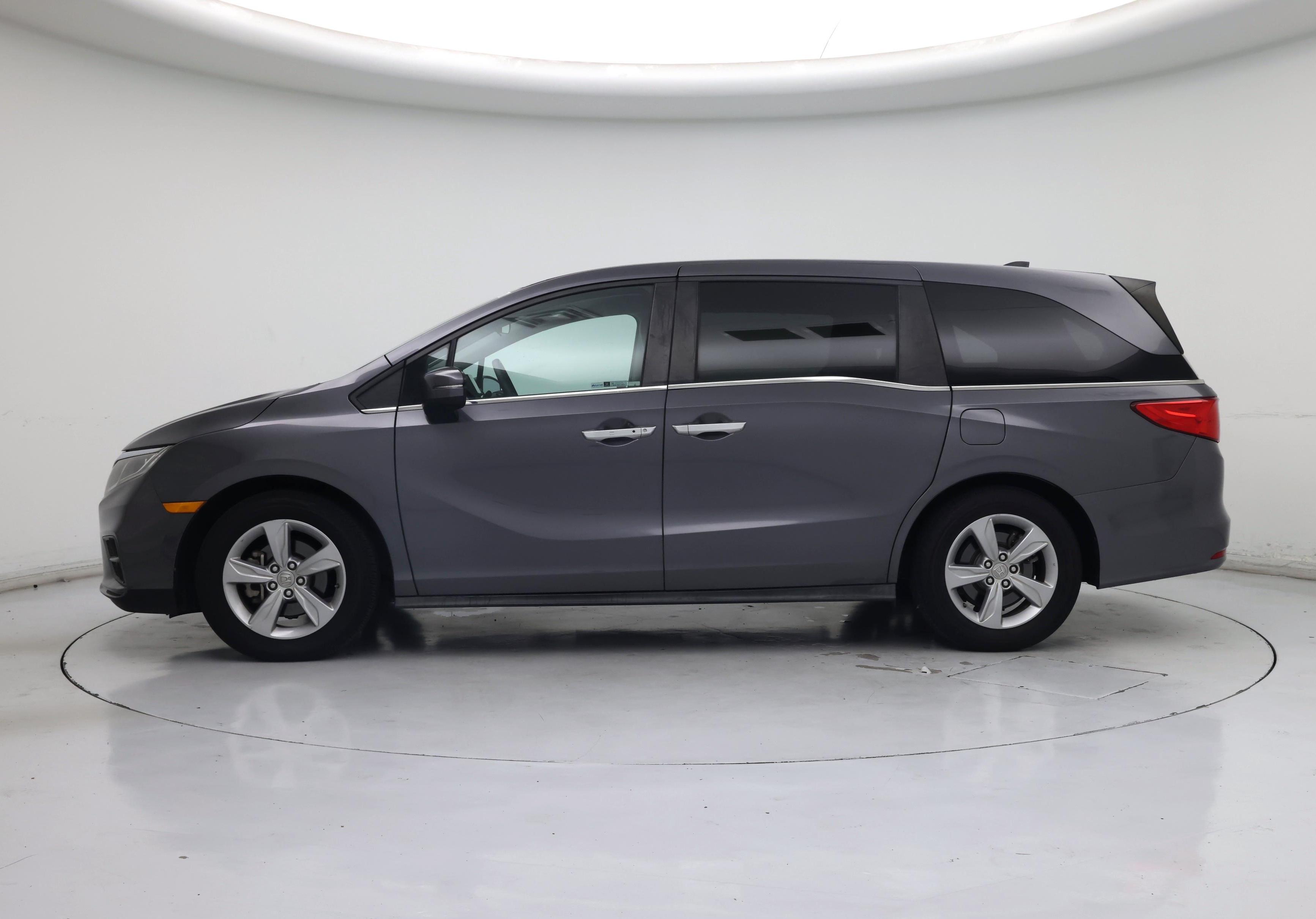 Thumbnail: 2019 Honda Odyssey - 3