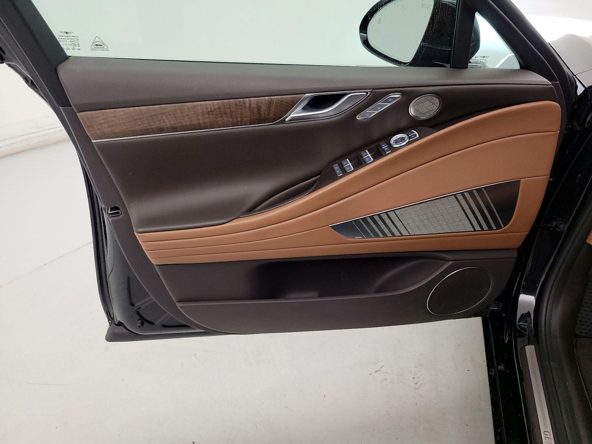 Thumbnail: 2023 Genesis G80 - 12