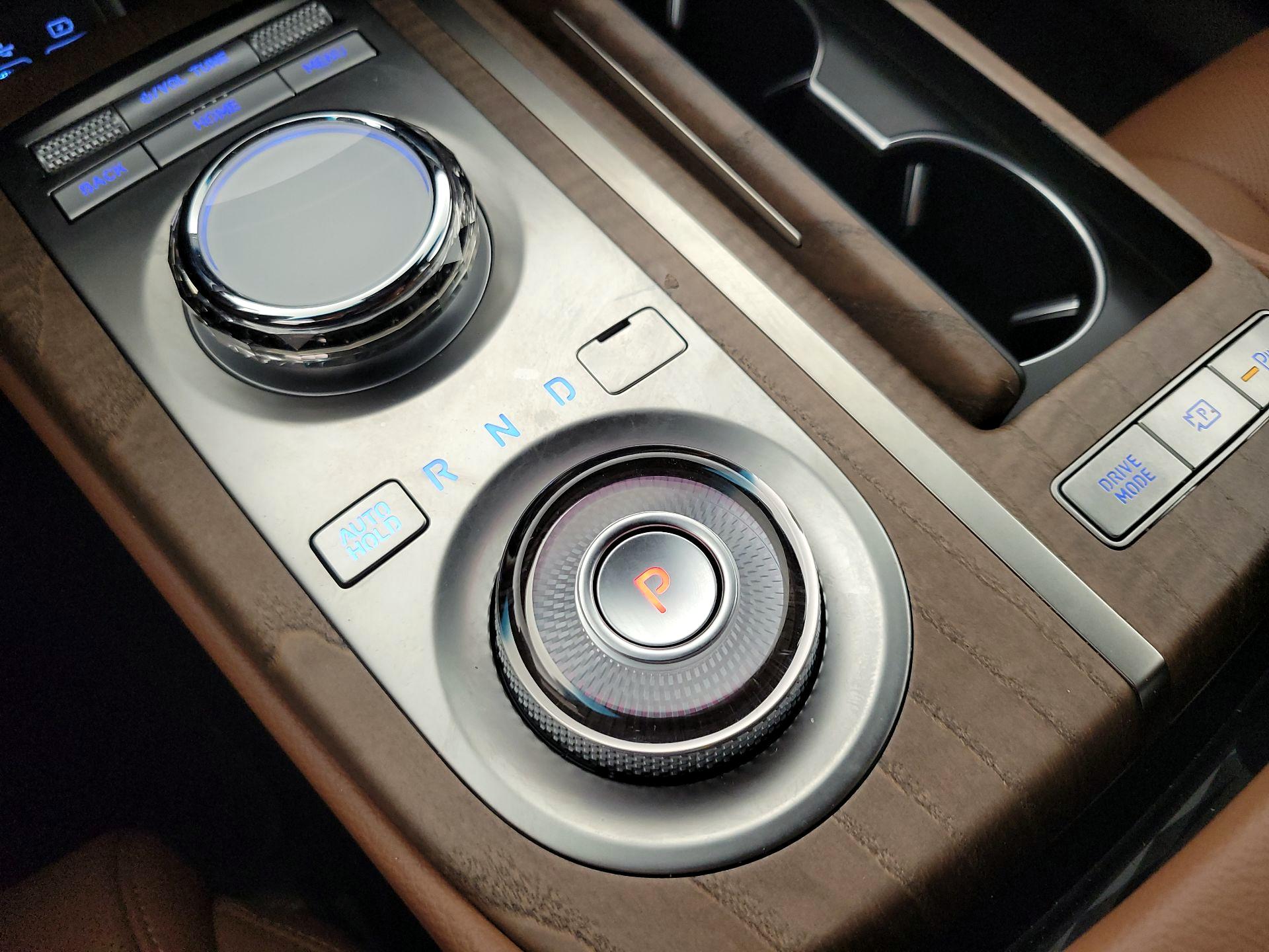 Thumbnail: 2023 Genesis G80 - 18