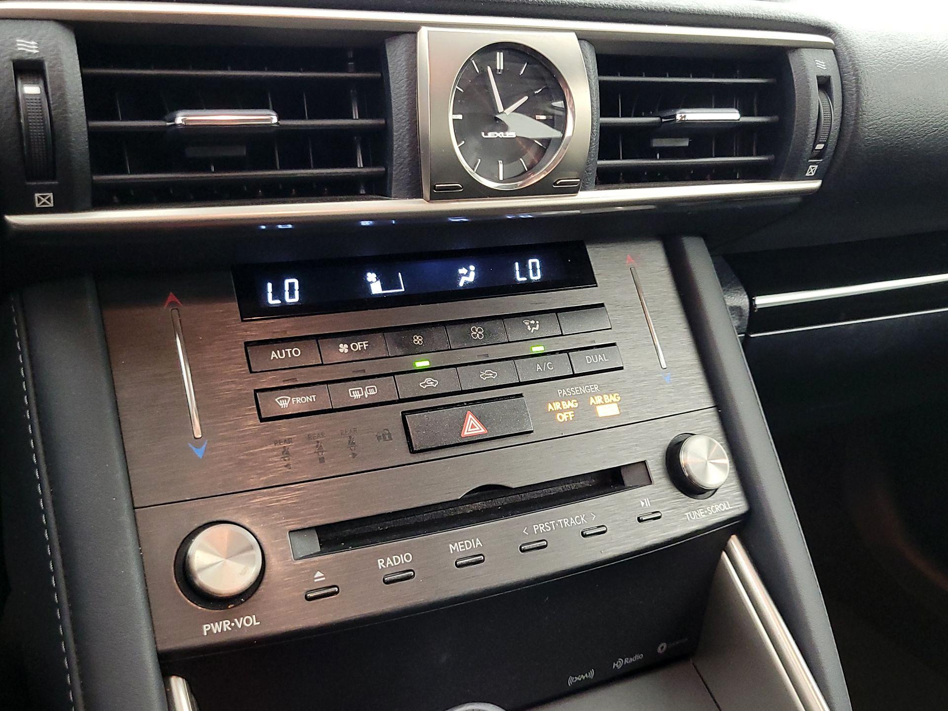 Thumbnail: 2020 Lexus IS - 16