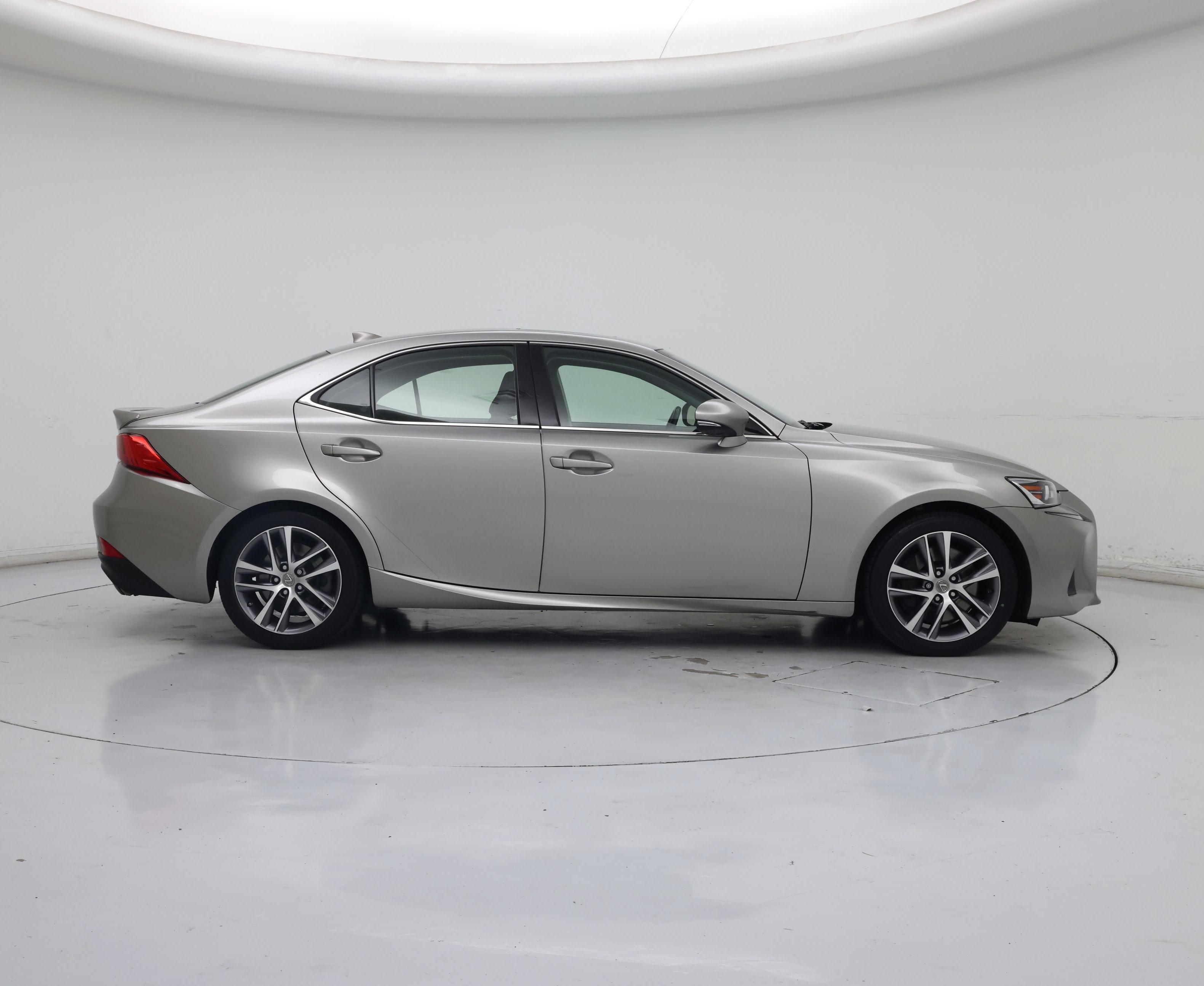 Thumbnail: 2020 Lexus IS - 7