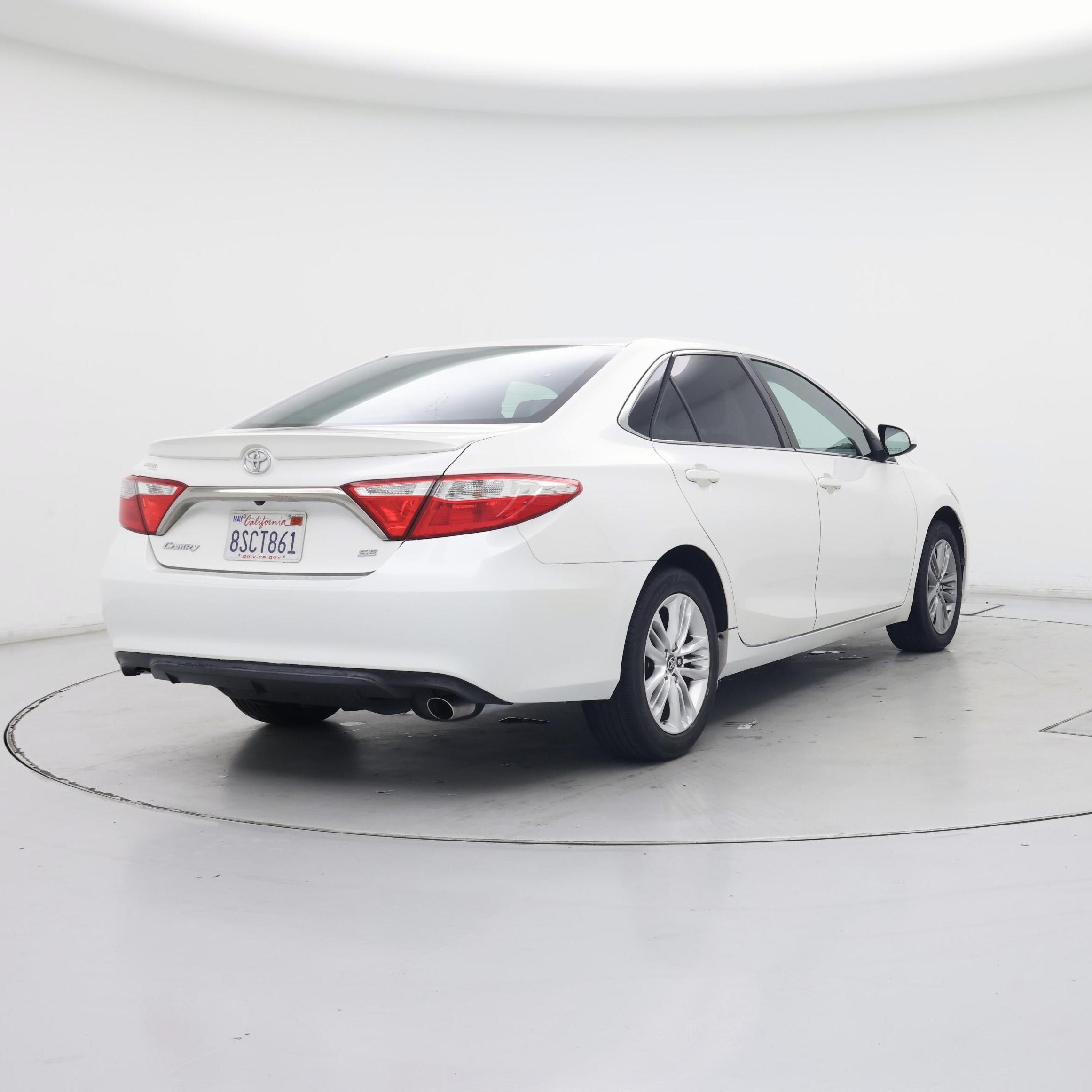 Thumbnail: 2017 Toyota Camry - 8