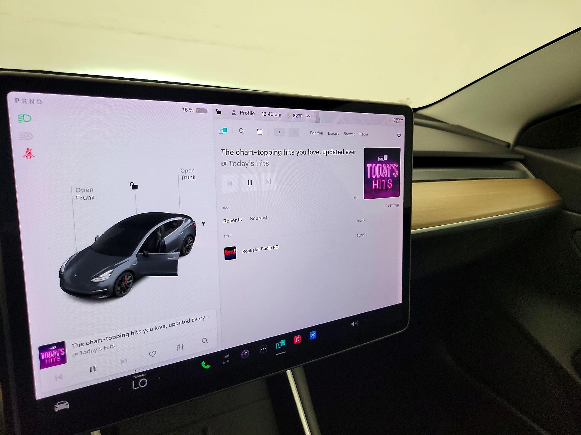 Thumbnail: 2020 Tesla Model 3 - 15
