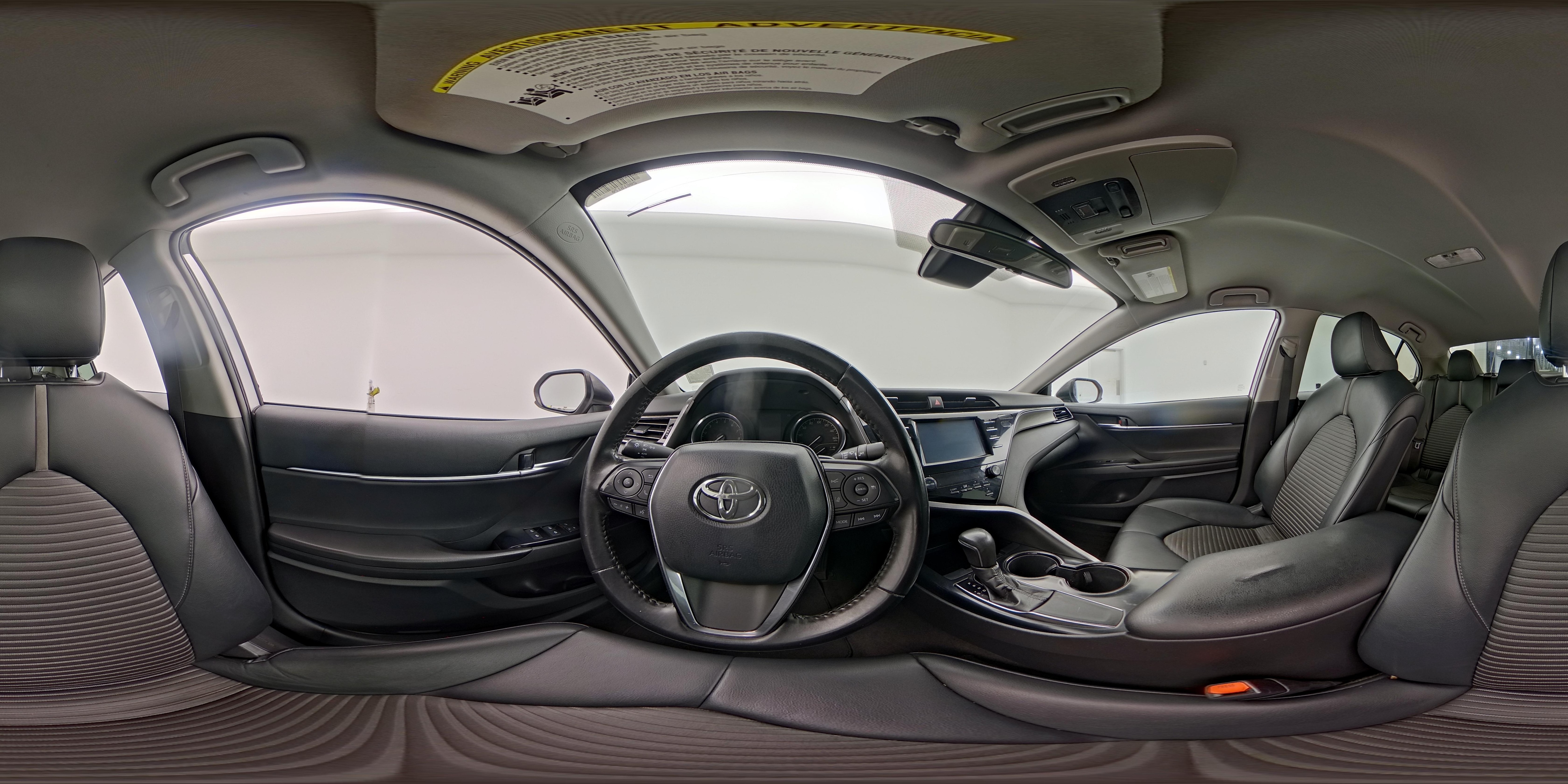 2019 Toyota Camry SE - Photo 25