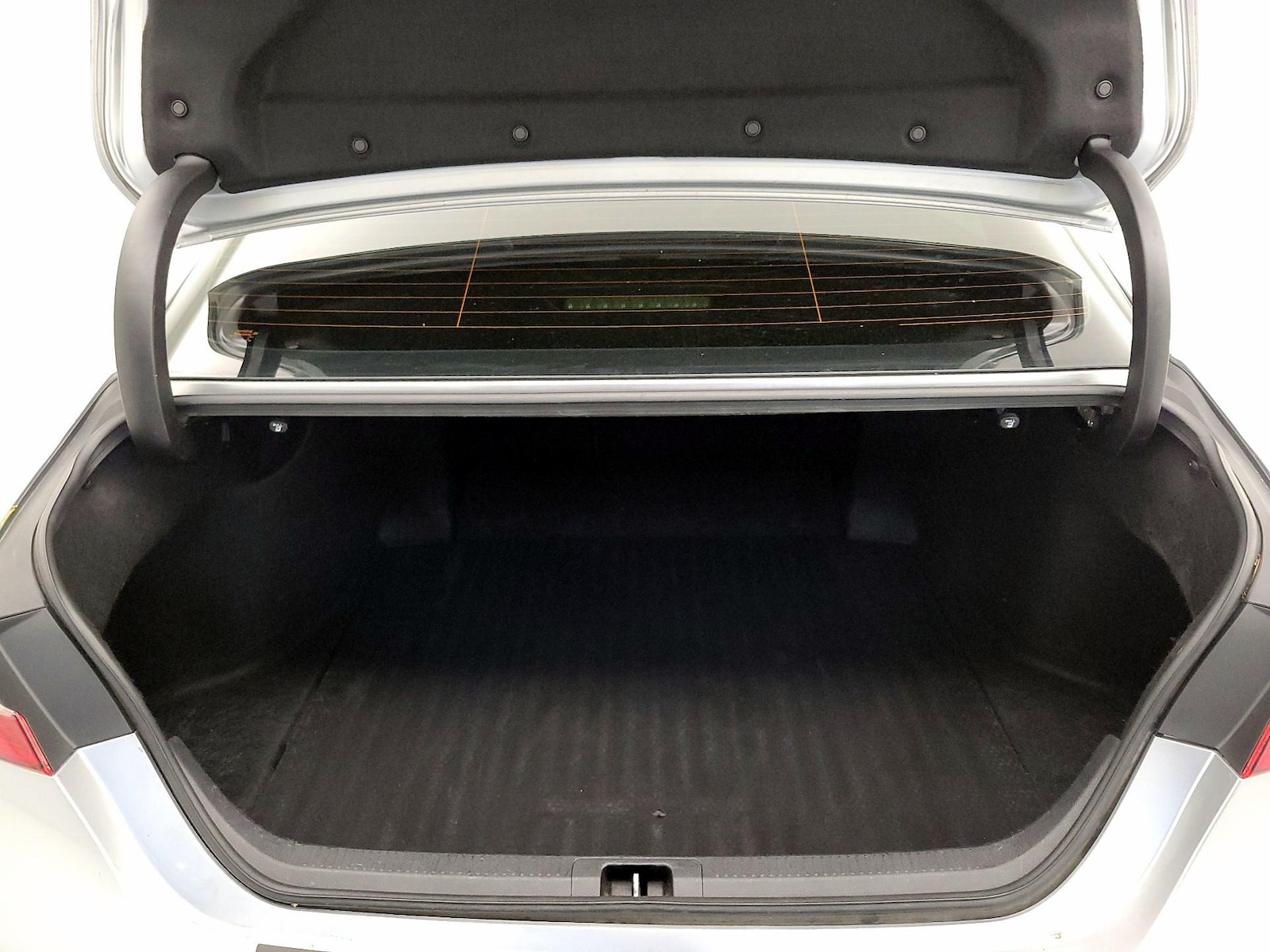 2019 Toyota Camry SE - Photo 20