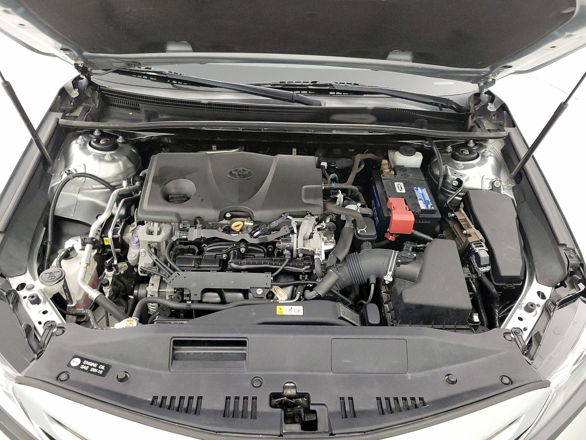 Thumbnail: 2019 Toyota Camry - 20