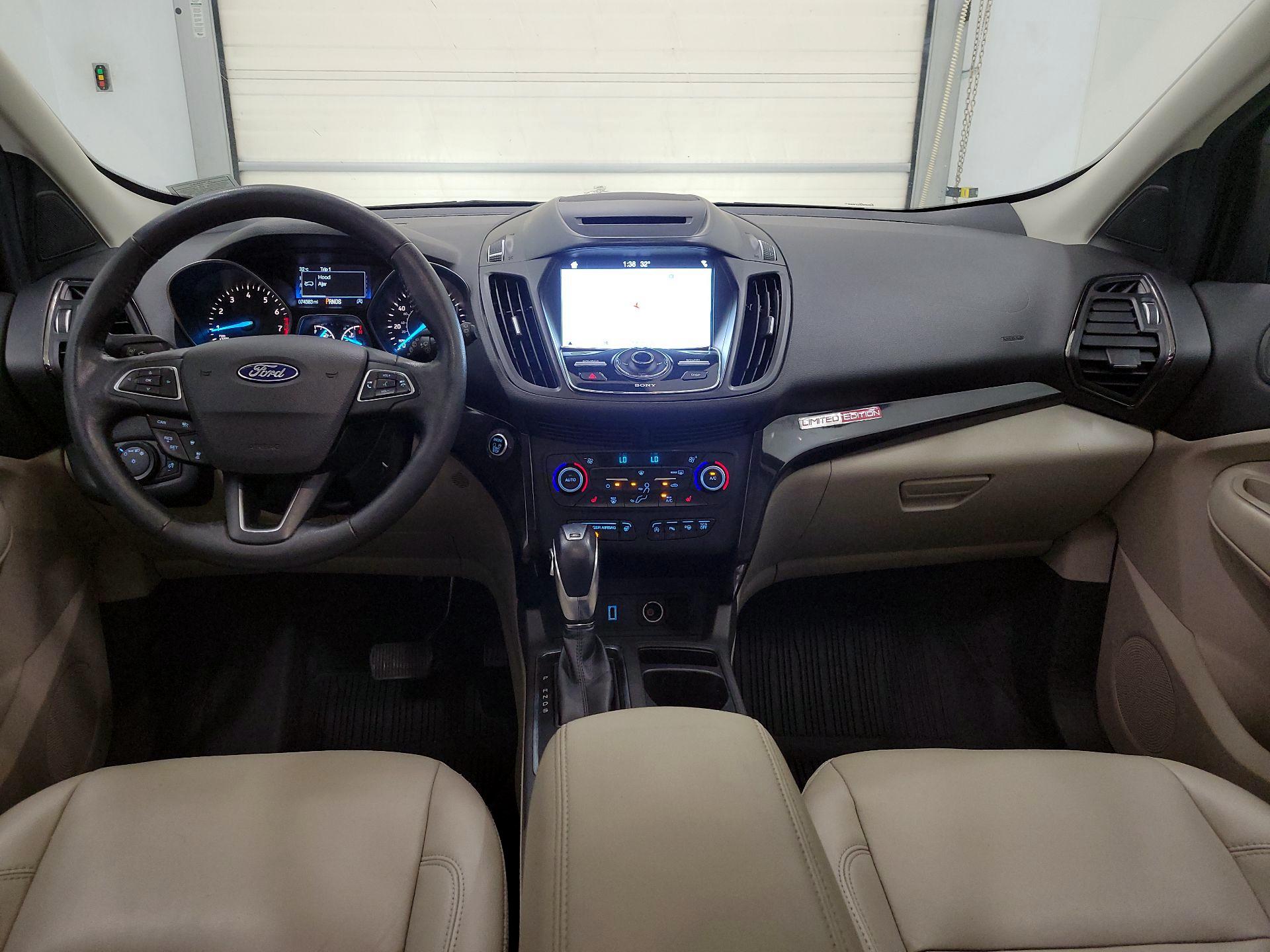 Thumbnail: 2018 Ford Escape - 9