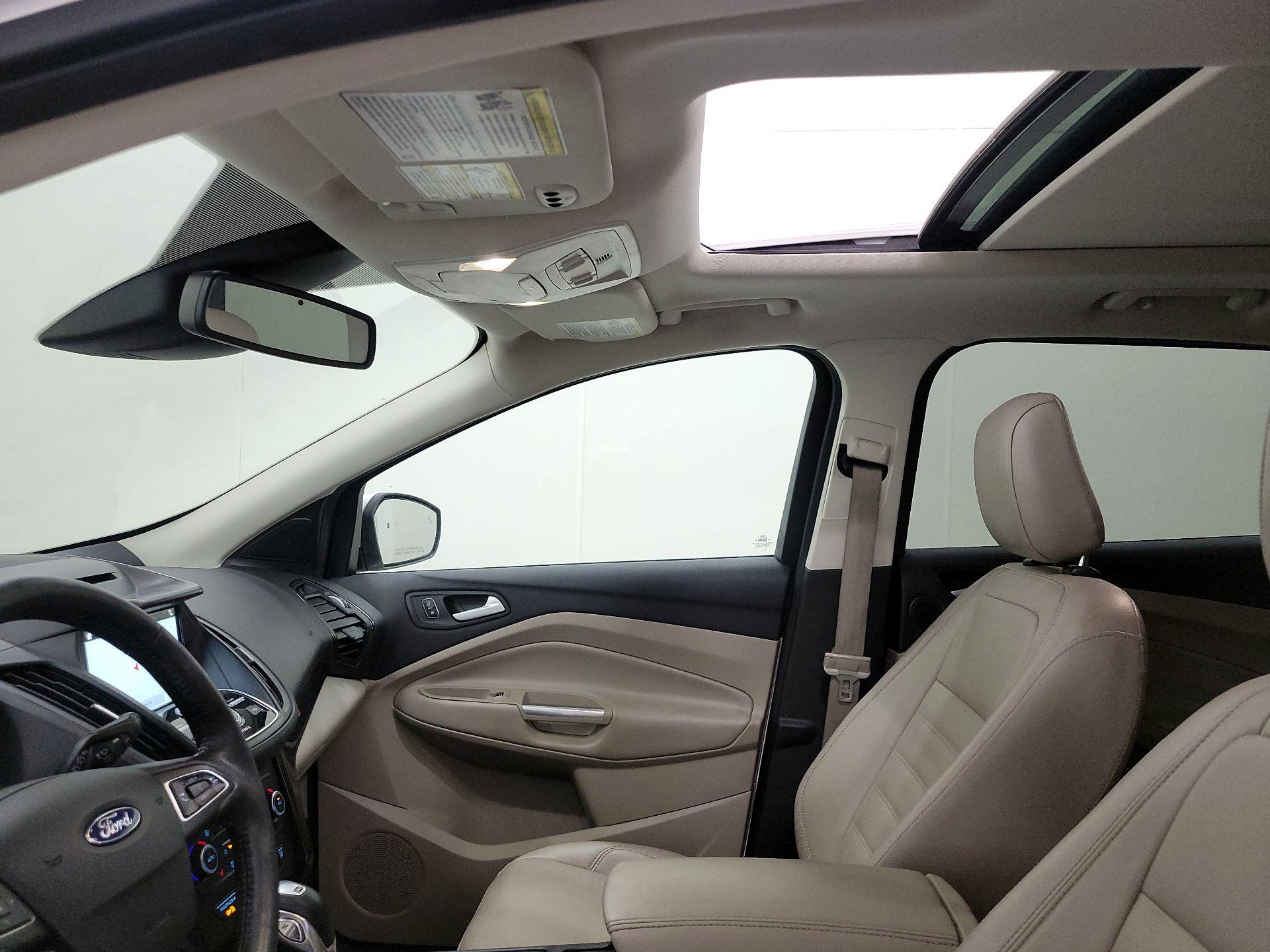 Thumbnail: 2018 Ford Escape - 20