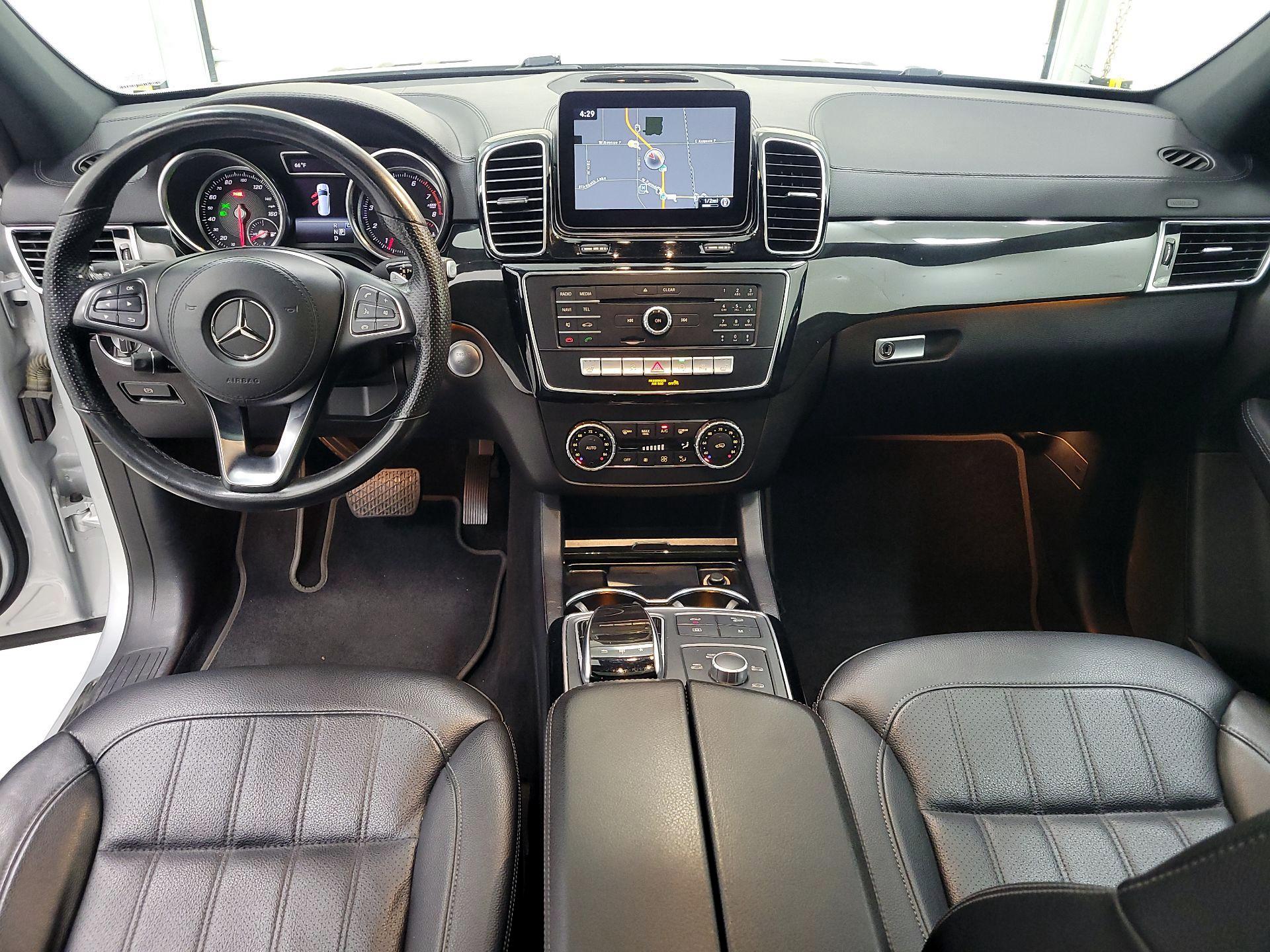 Thumbnail: 2019 Mercedes-Benz GLS - 9
