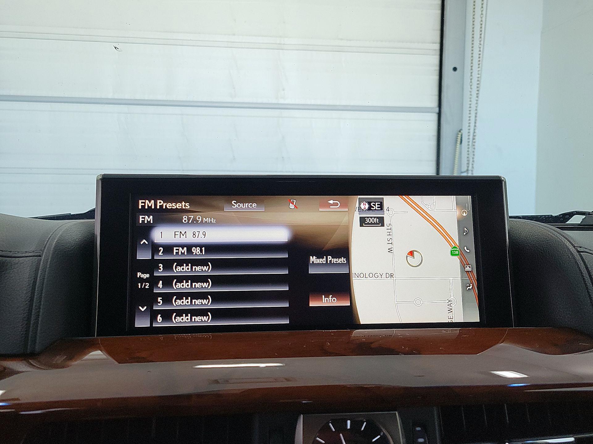 Thumbnail: 2016 Lexus LX - 15