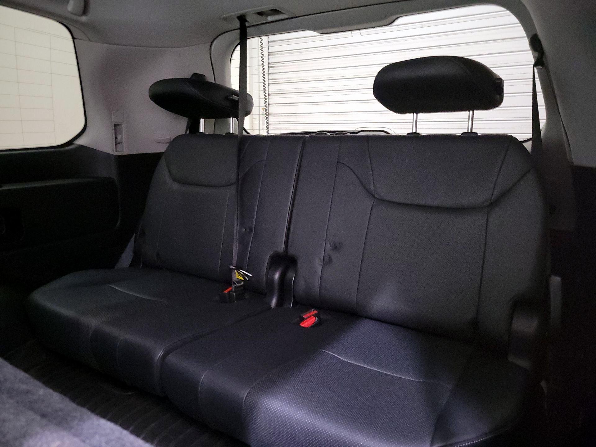 Thumbnail: 2016 Lexus LX - 20