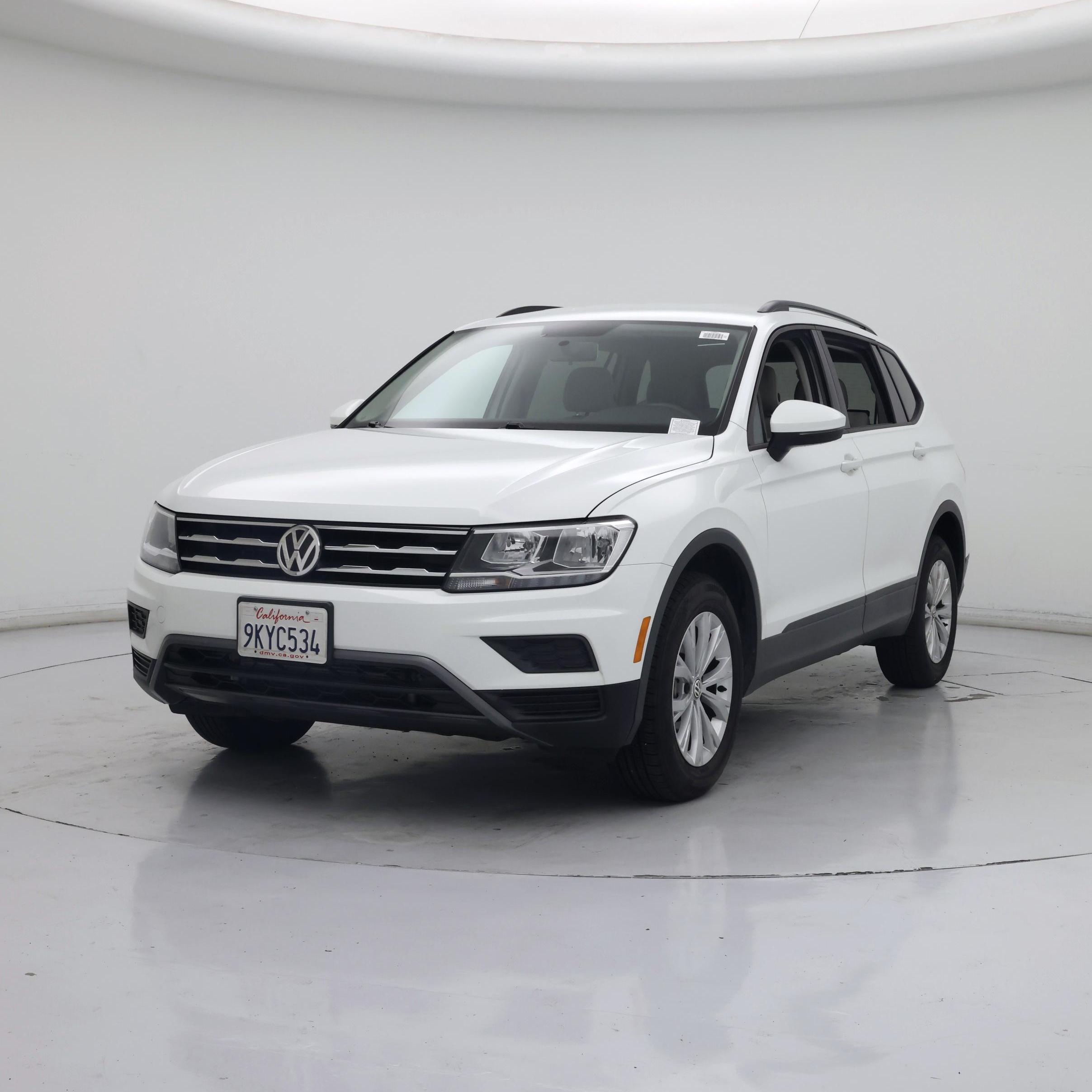 Thumbnail: 2020 Volkswagen Tiguan - 4