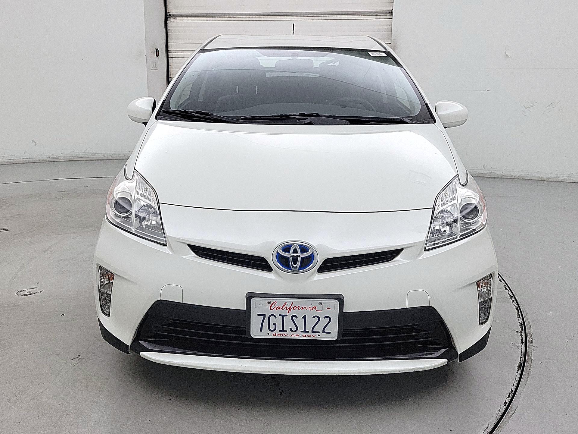 Thumbnail: 2014 Toyota Prius - 2