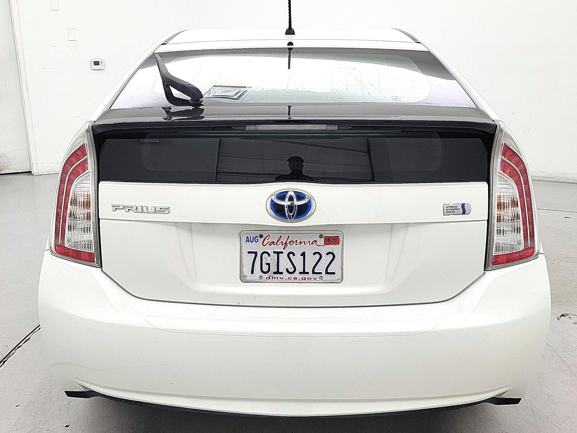 Thumbnail: 2014 Toyota Prius - 6