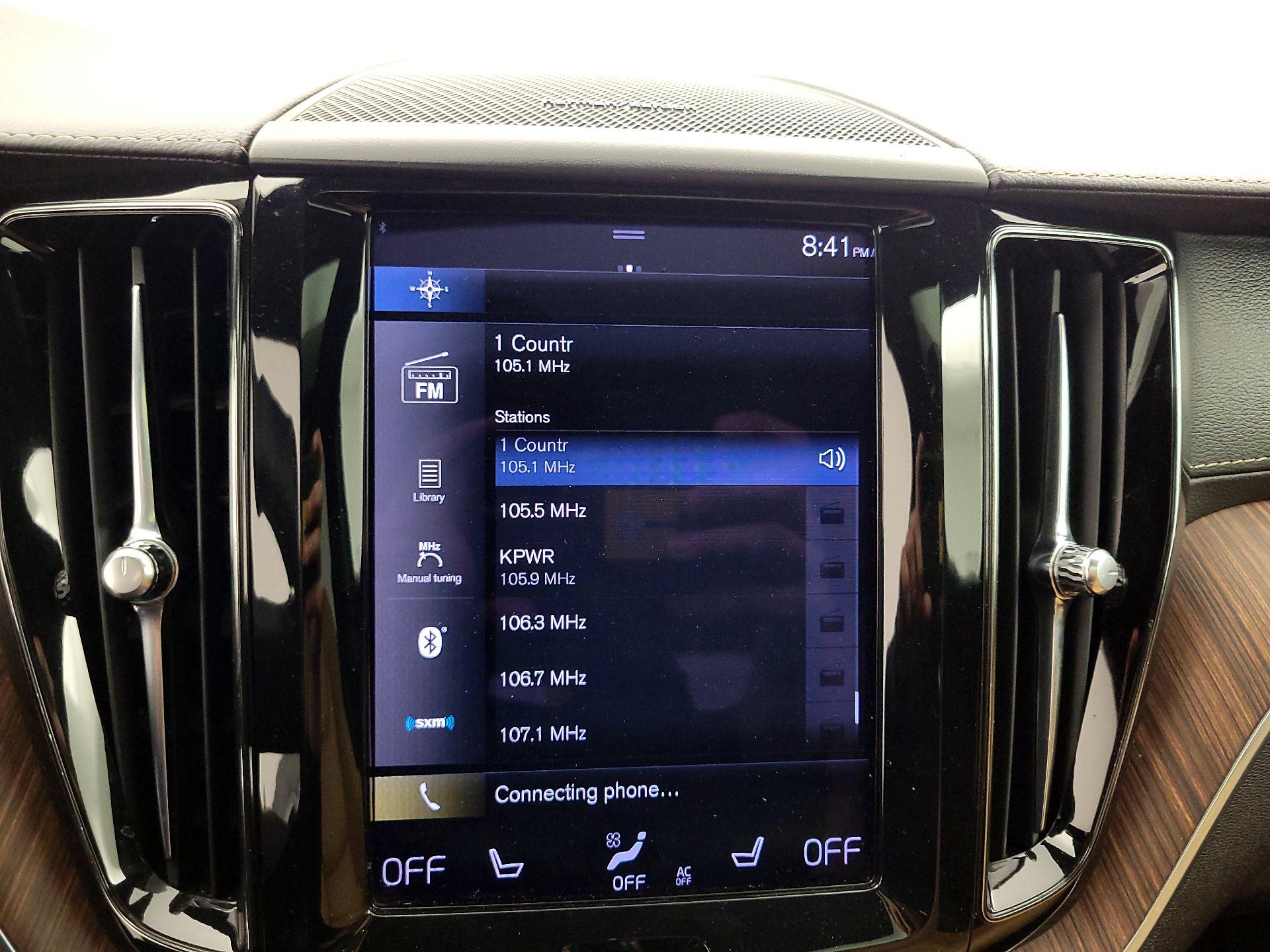 Thumbnail: 2021 Volvo XC60 - 16