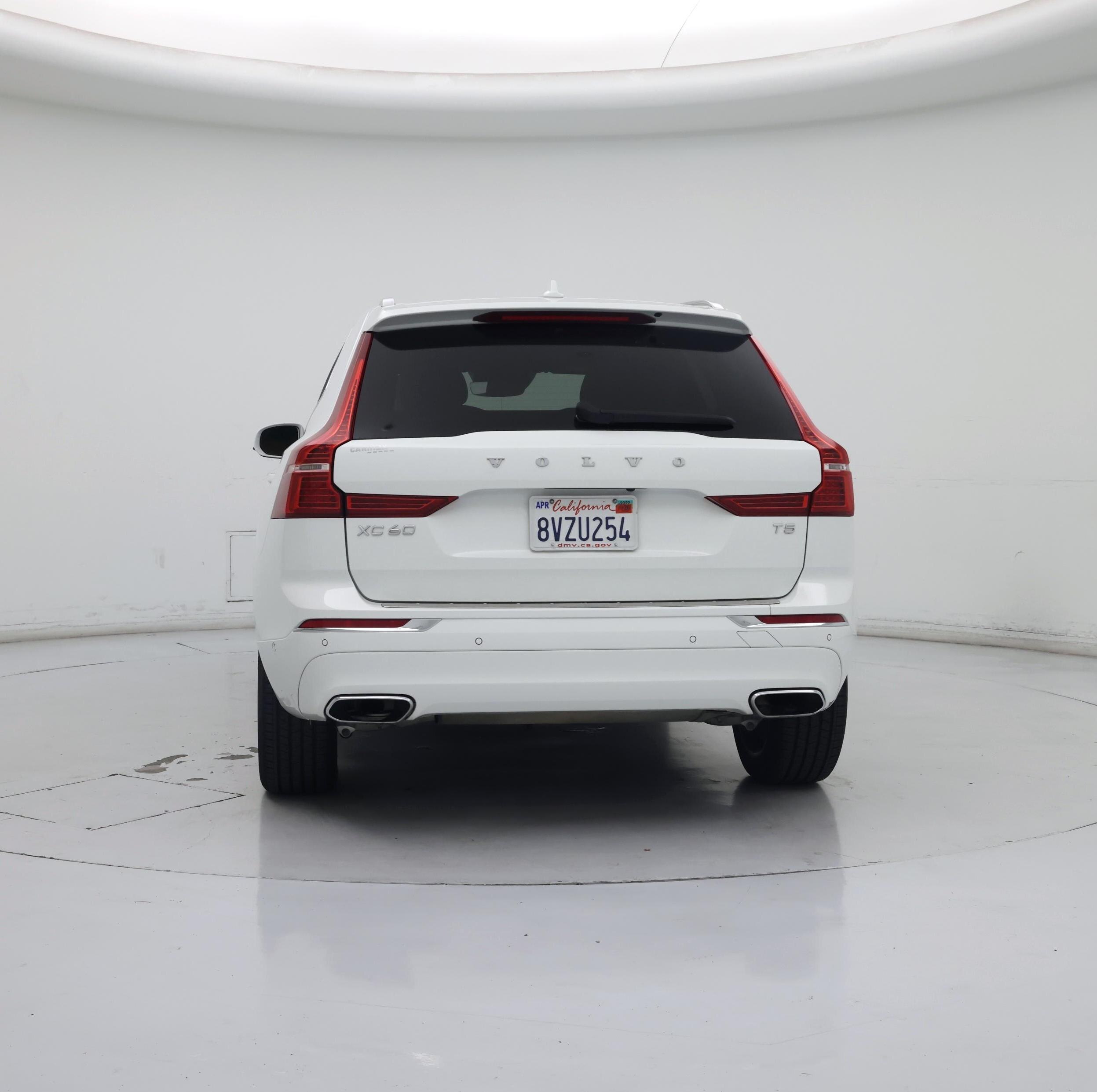 Thumbnail: 2021 Volvo XC60 - 6
