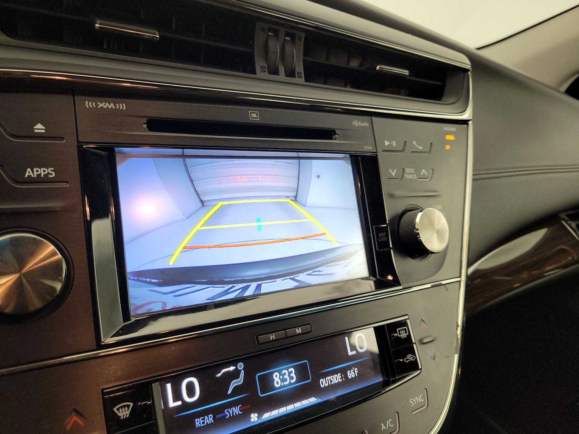 Thumbnail: 2015 Toyota Avalon - 14