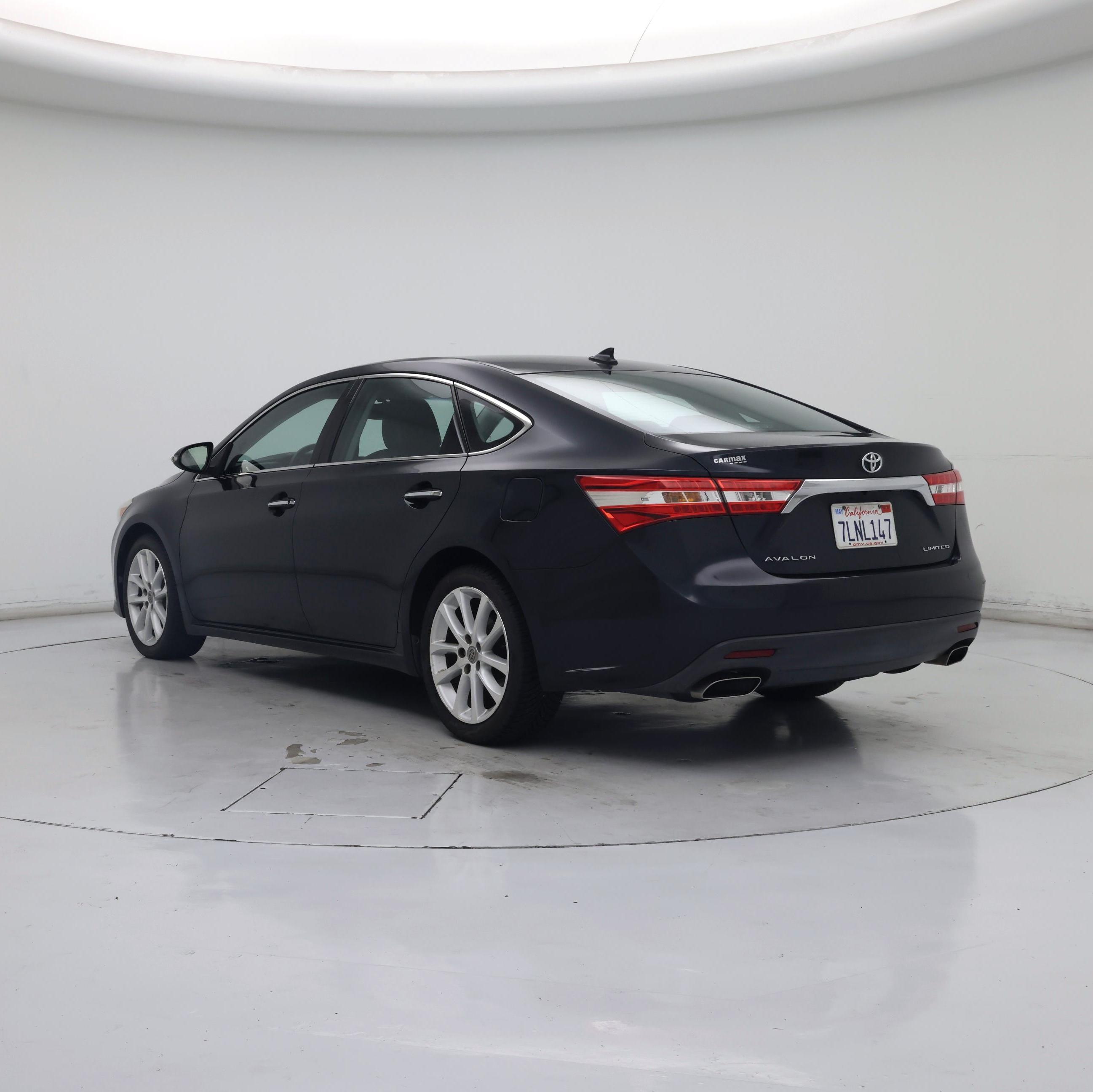 Thumbnail: 2015 Toyota Avalon - 2