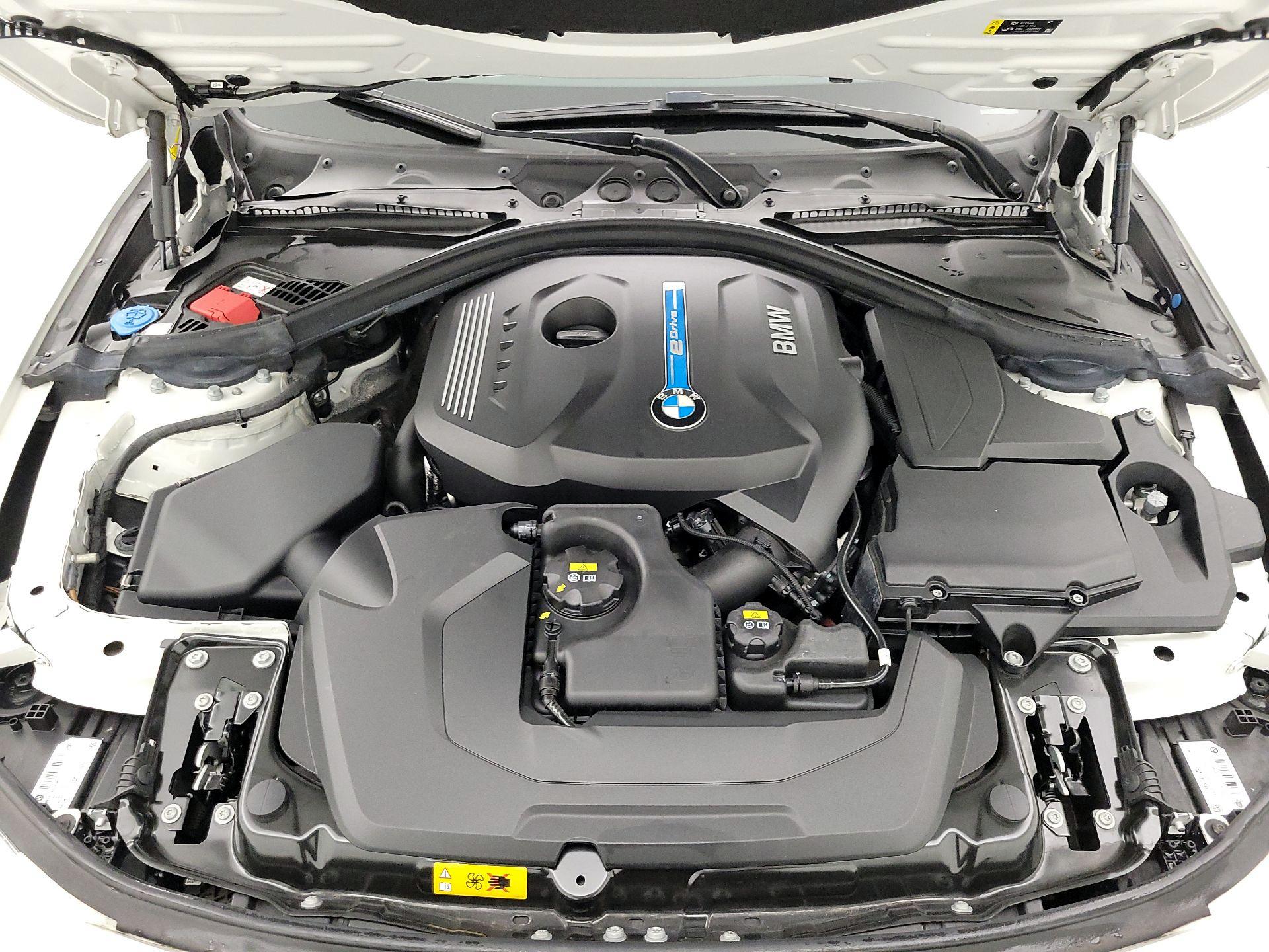 Thumbnail: 2018 BMW 3 Series - 20
