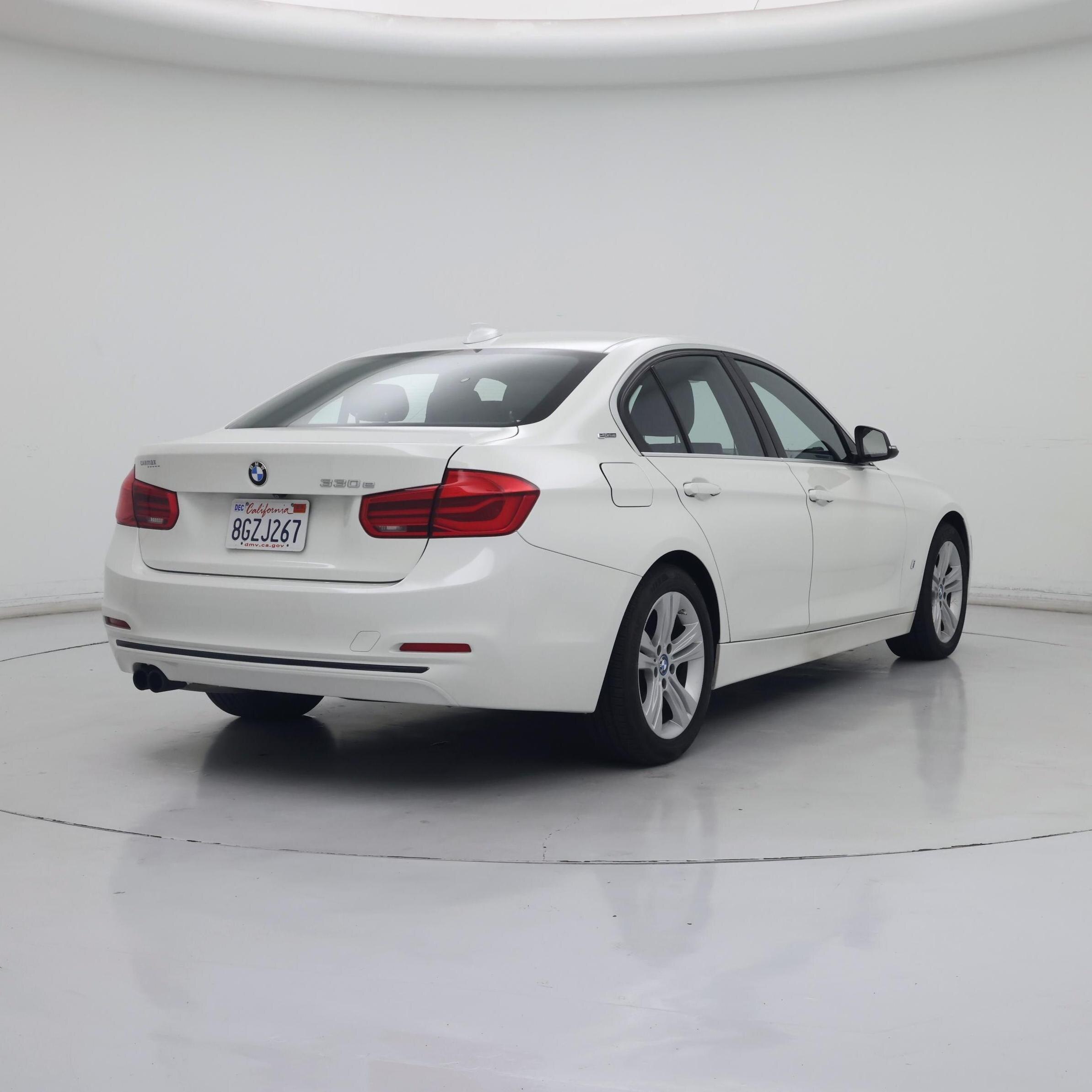 Thumbnail: 2018 BMW 3 Series - 8