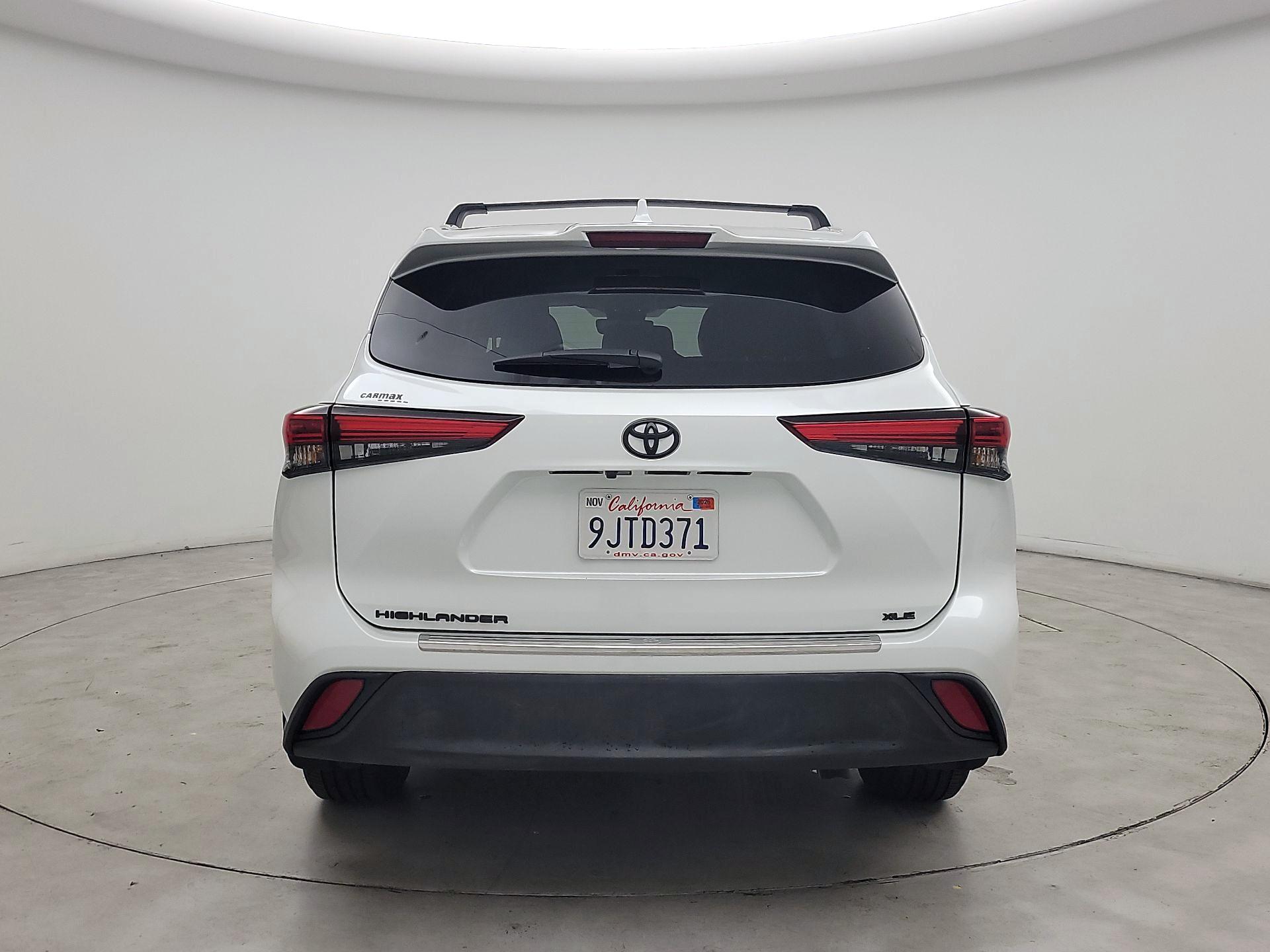 Thumbnail: 2023 Toyota Highlander - 6