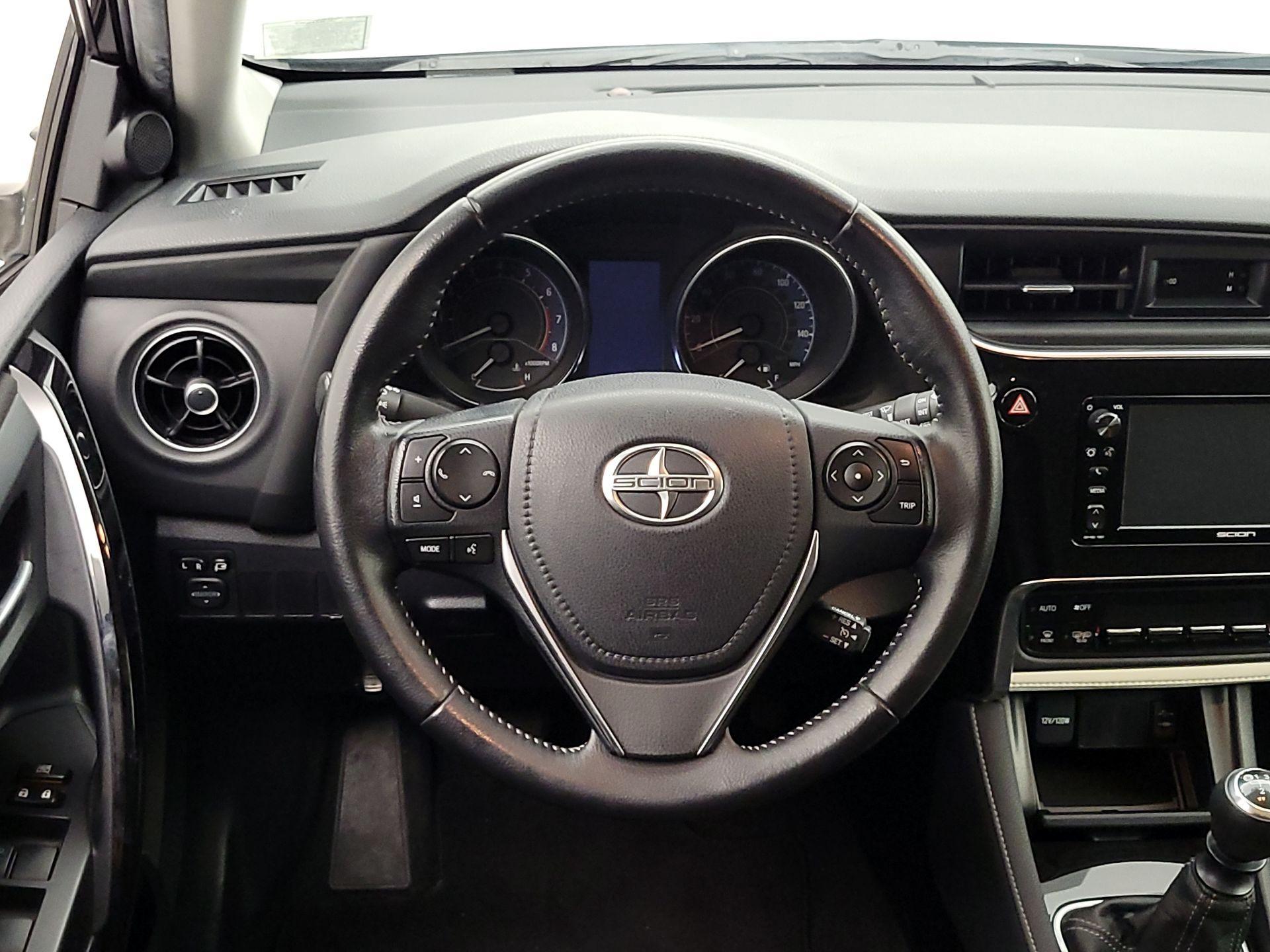 Thumbnail: 2016 Scion iM - 10