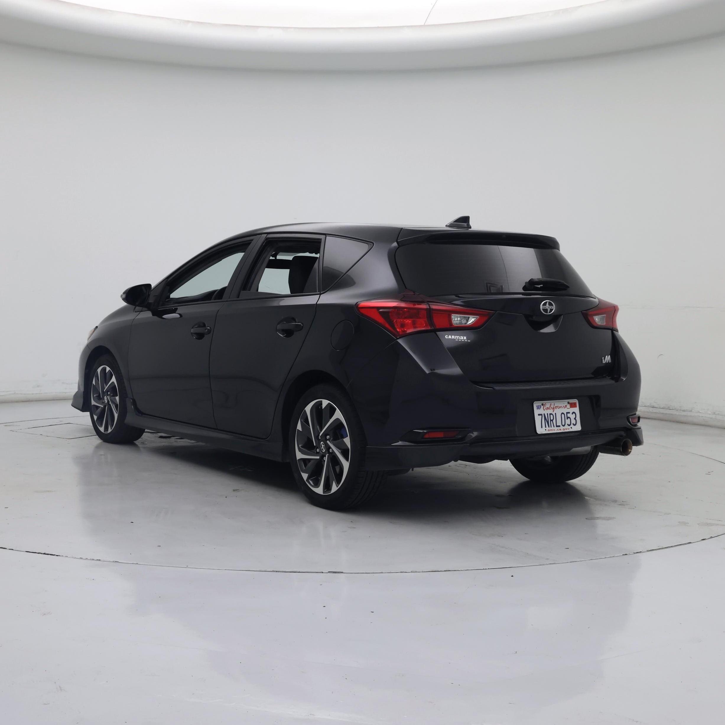 Thumbnail: 2016 Scion iM - 2