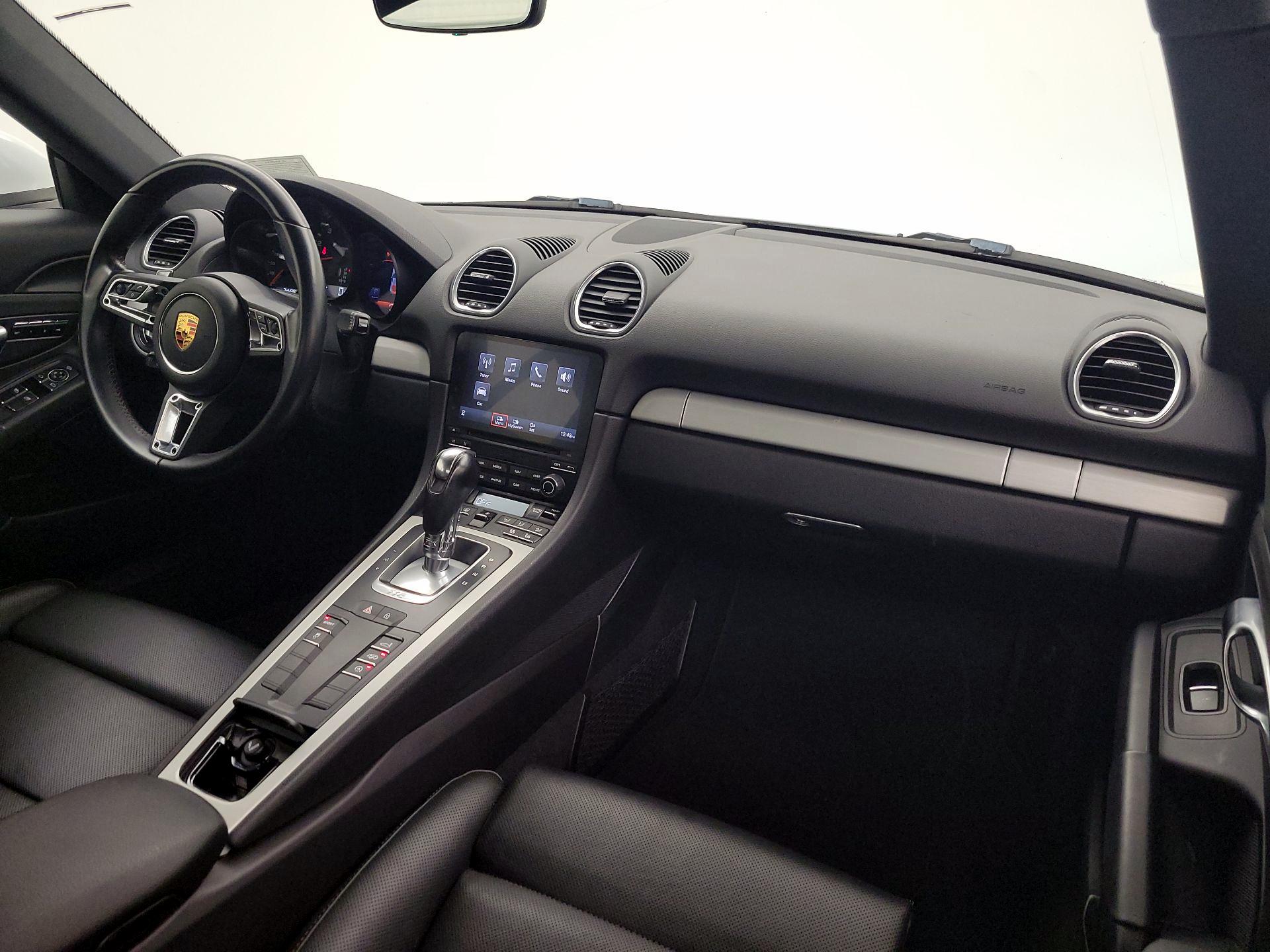 Thumbnail: 2021 Porsche 718 Cayman - 9