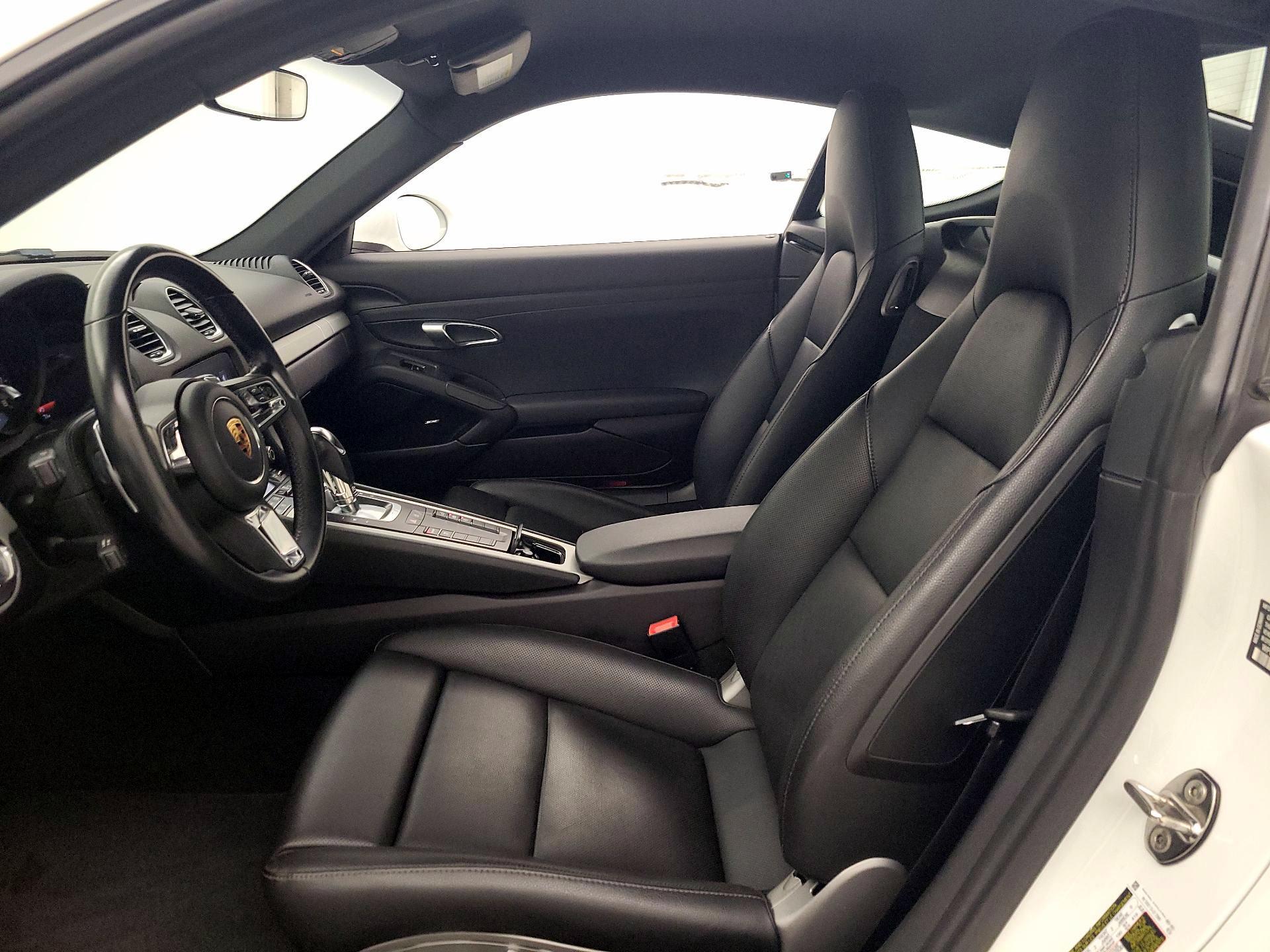 Thumbnail: 2021 Porsche 718 Cayman - 11