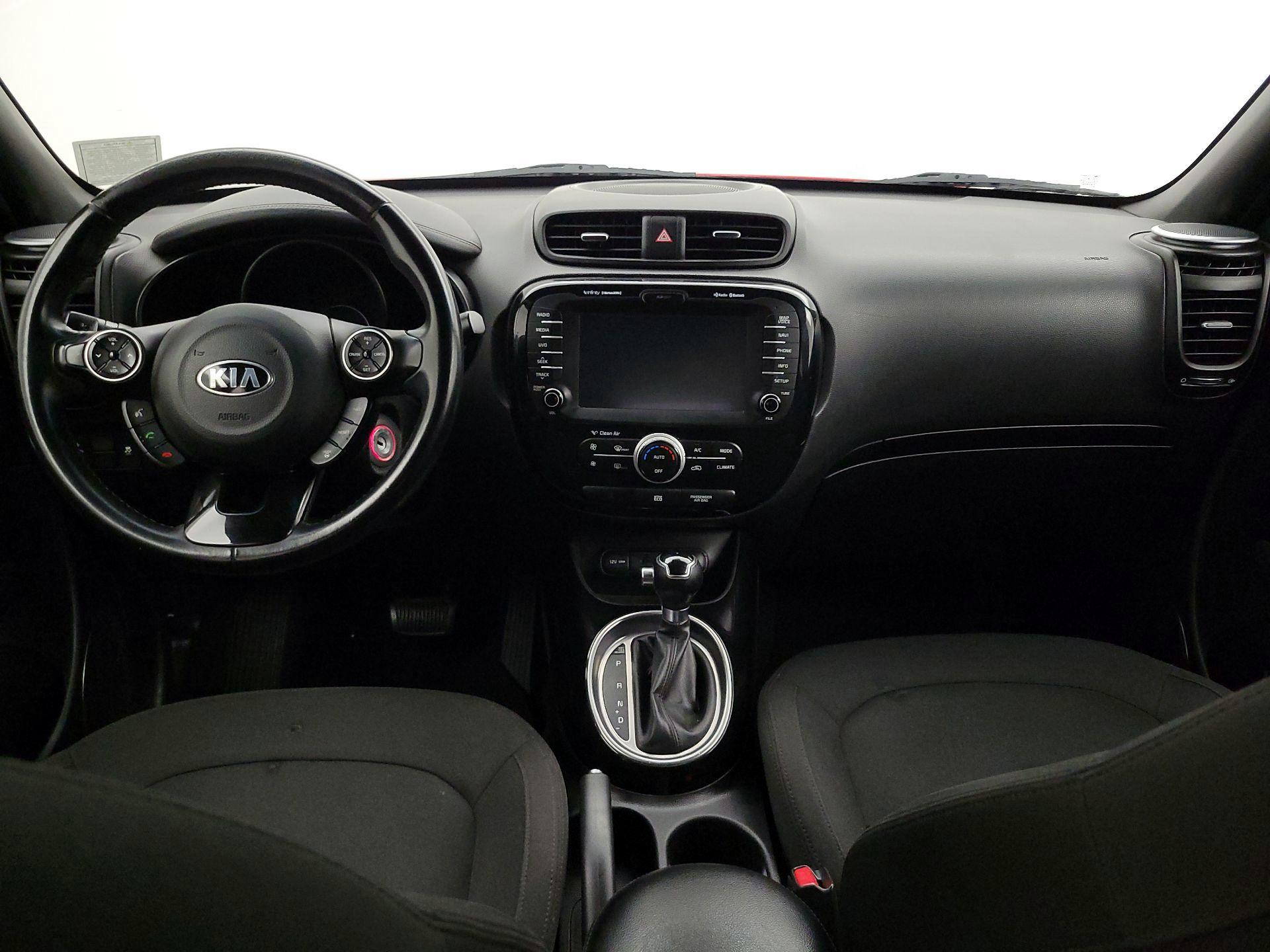 Thumbnail: 2015 Kia Soul - 9