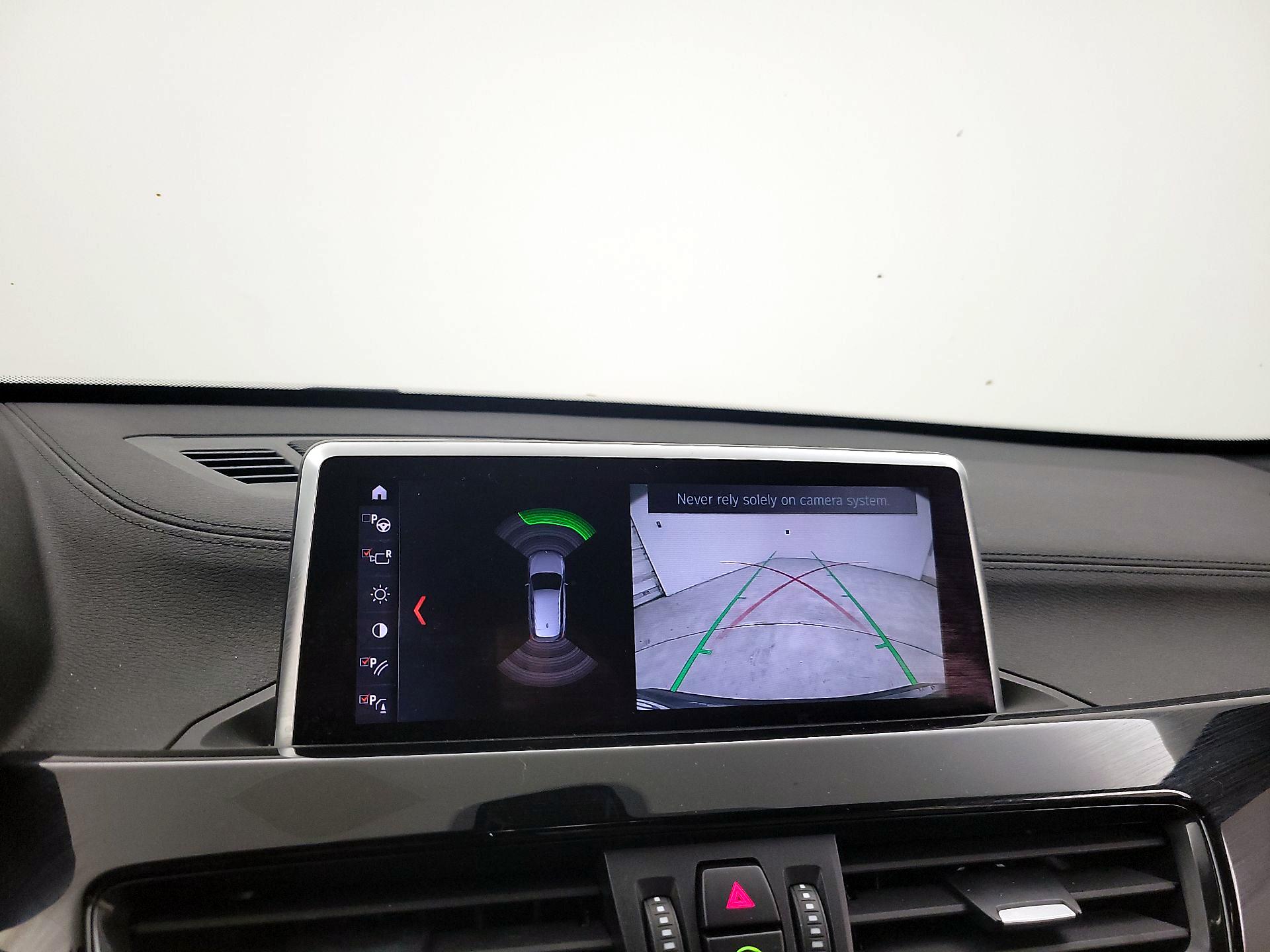 Thumbnail: 2021 BMW X1 - 14