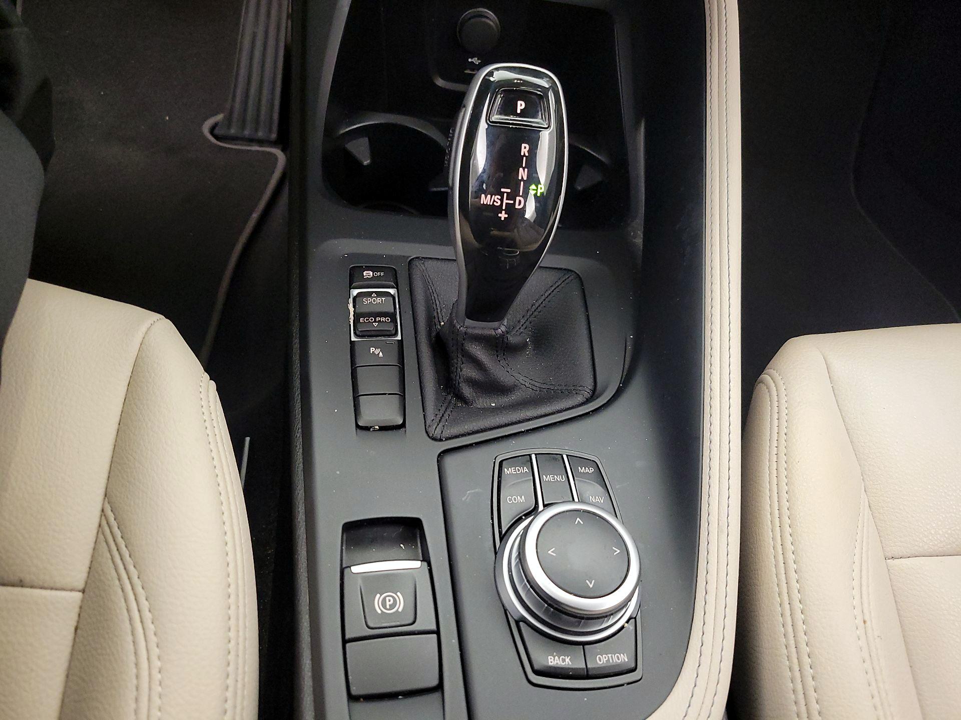 Thumbnail: 2021 BMW X1 - 17