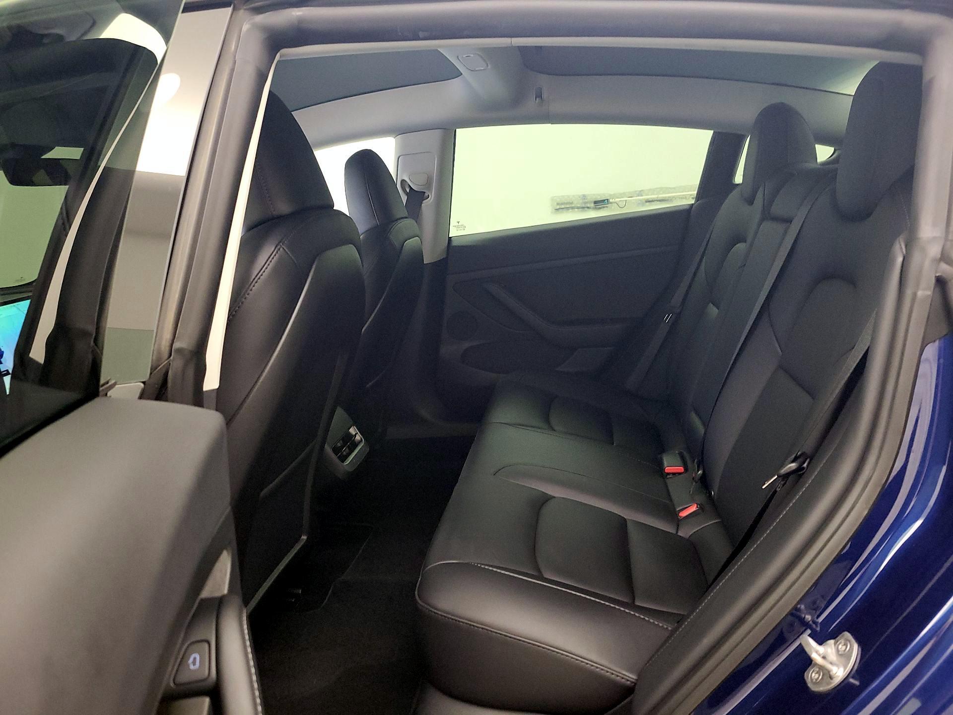 Thumbnail: 2023 Tesla Model 3 - 18