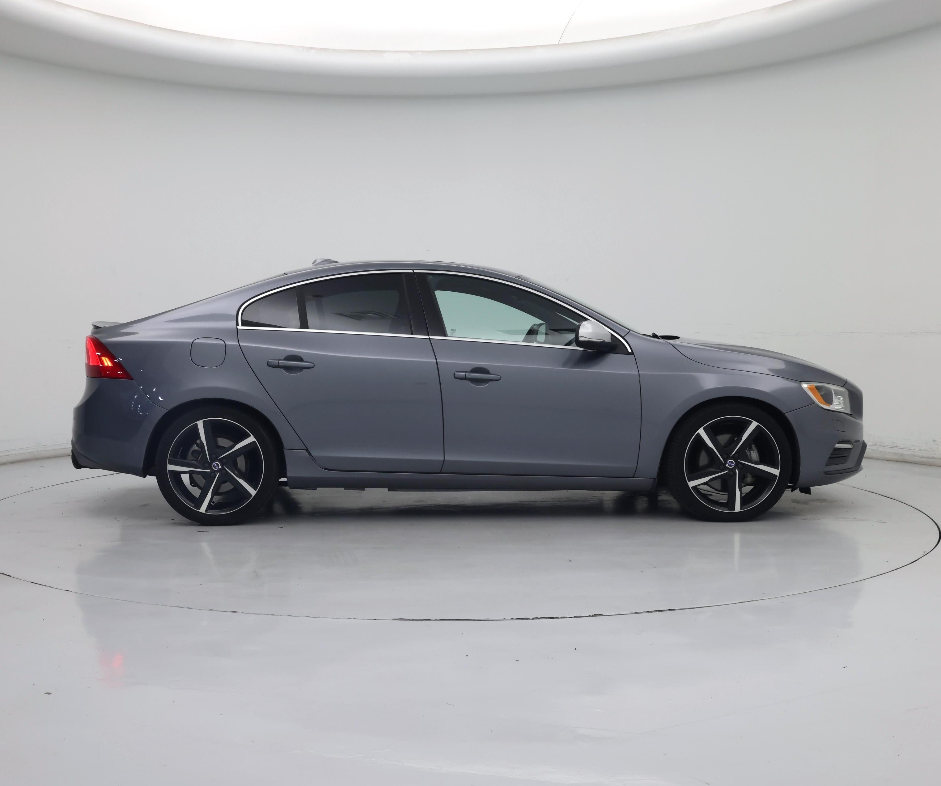 Thumbnail: 2016 Volvo S60 - 7