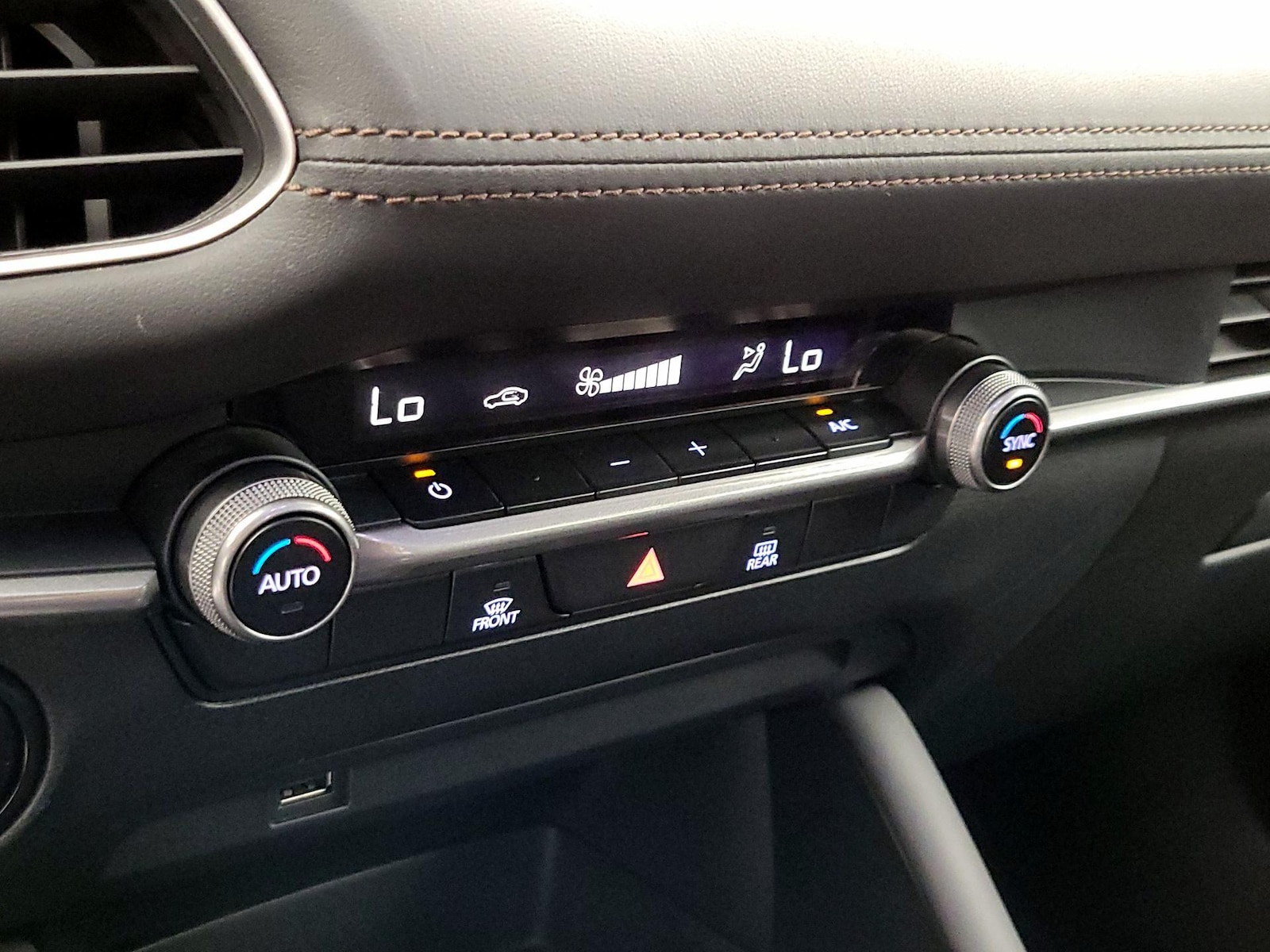 2020 Mazda Mazda3 Base - Photo 17