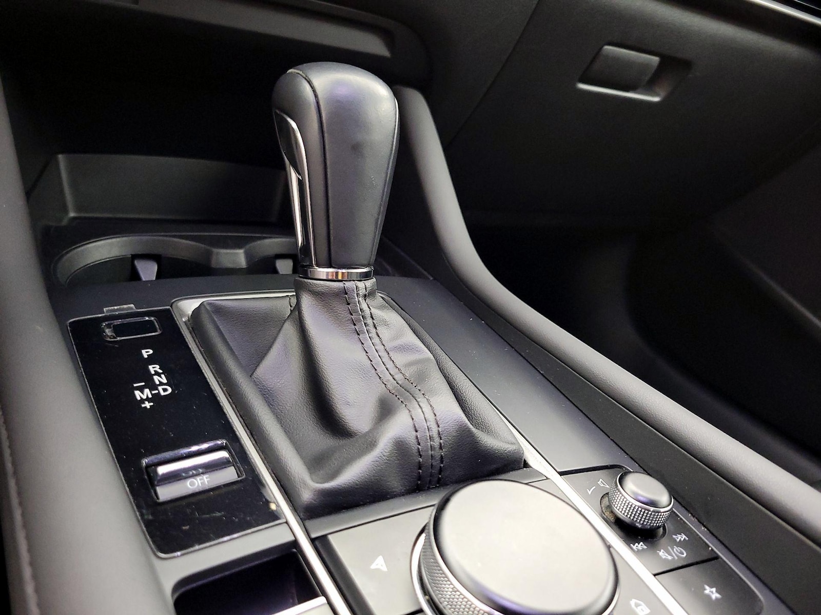 2020 Mazda Mazda3 Base - Photo 18