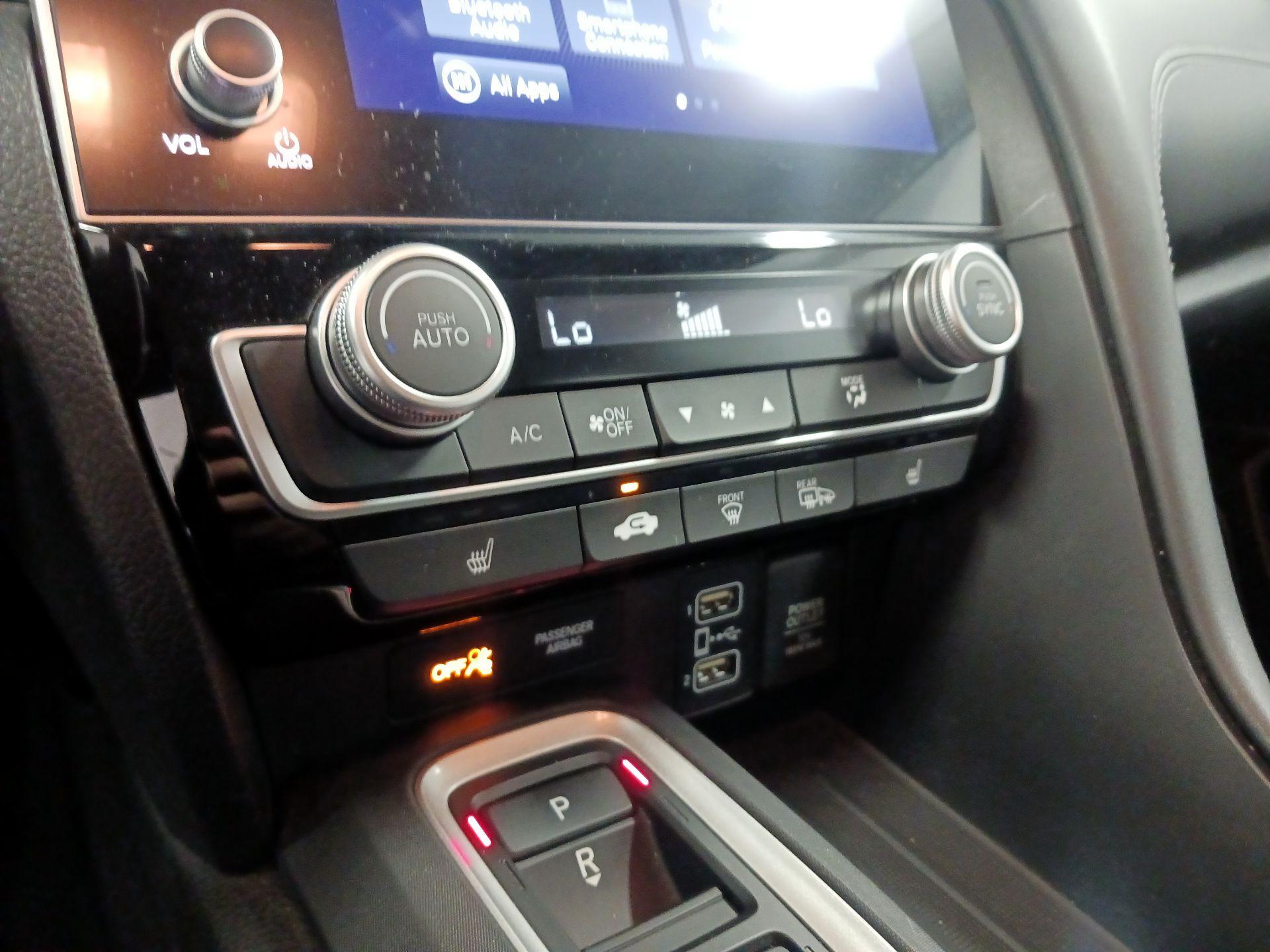 Thumbnail: 2021 Honda Insight - 14