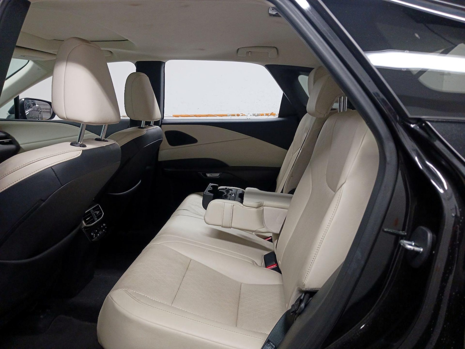 2023 Lexus RX 350 - Photo 18