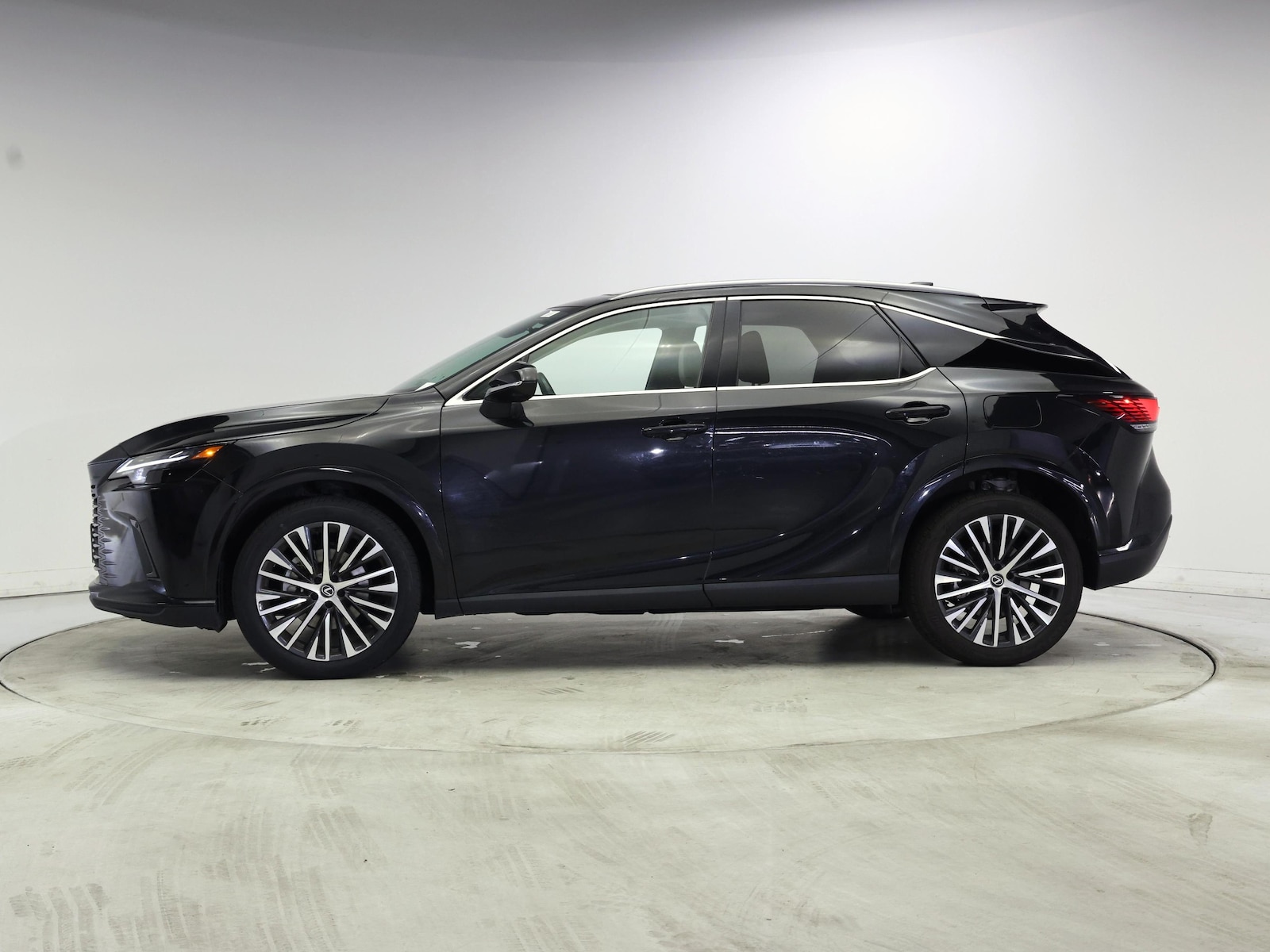 2023 Lexus RX 350 - Photo 4