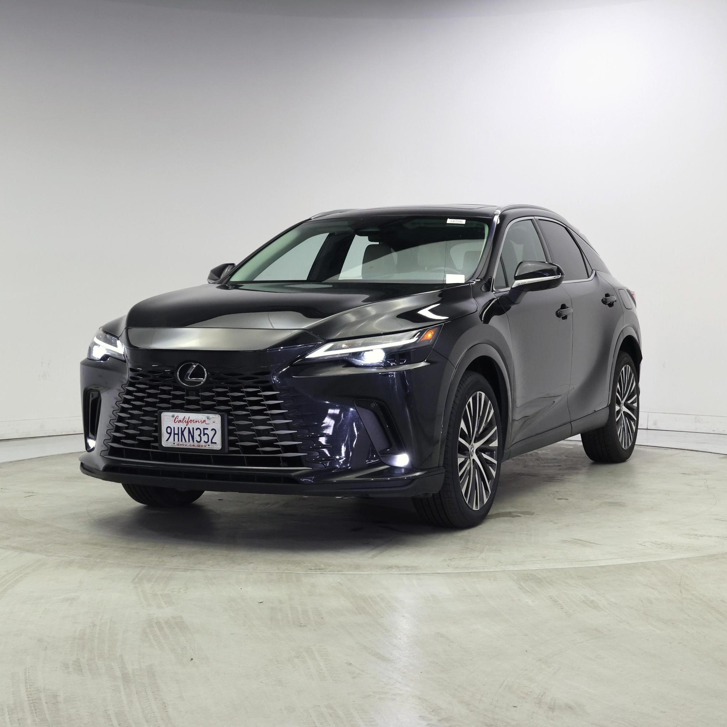Thumbnail: 2023 Lexus RX - 4