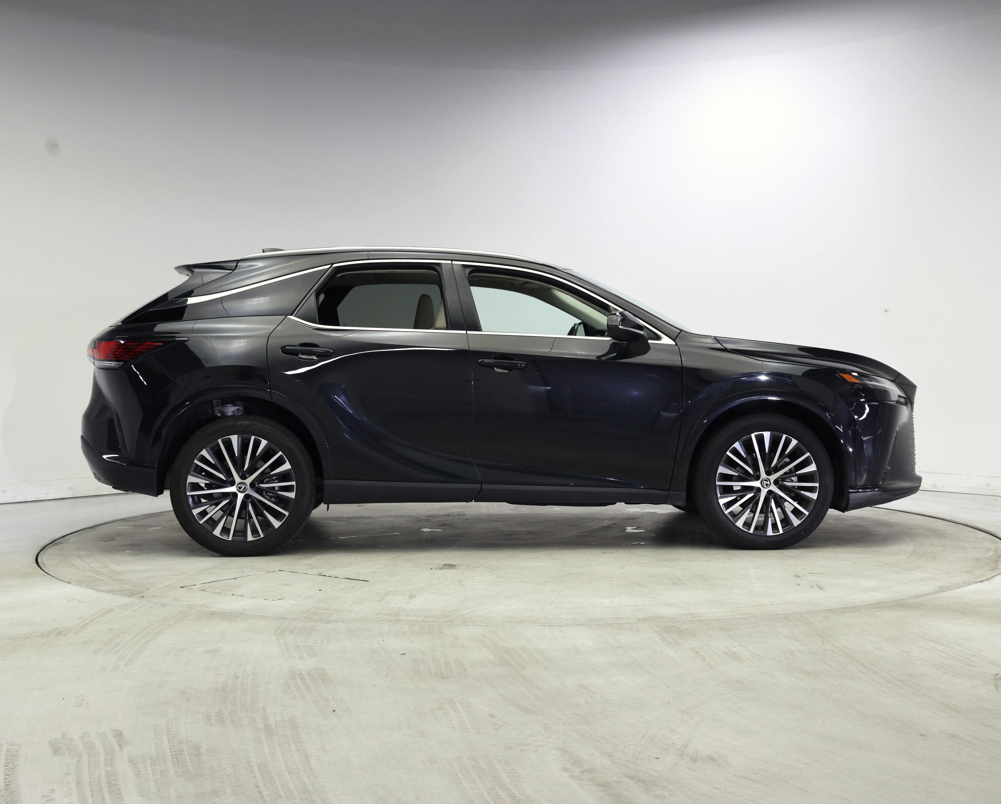 Thumbnail: 2023 Lexus RX - 7