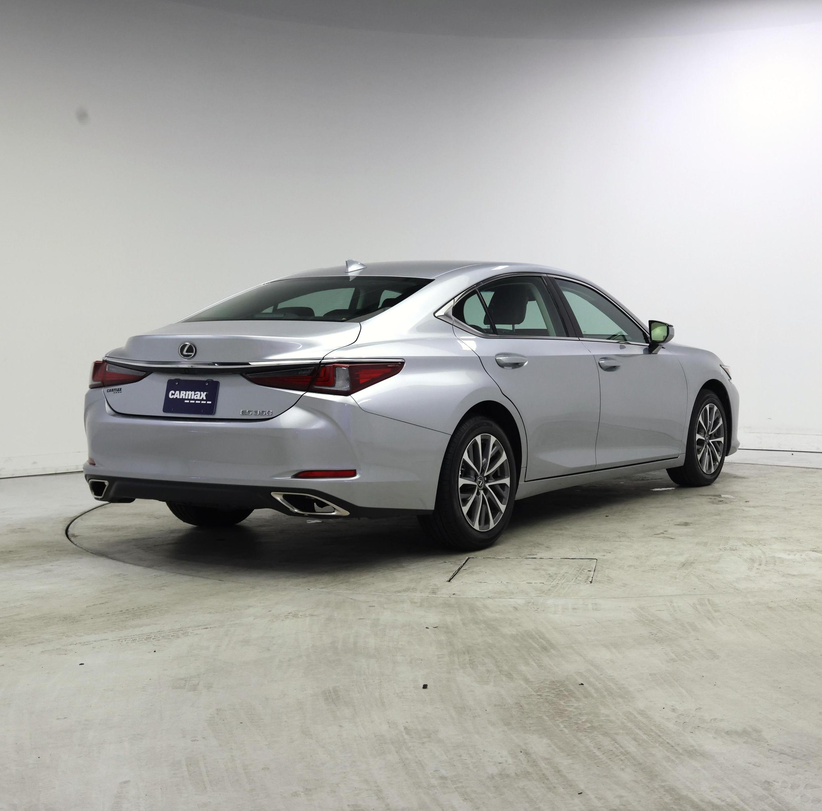 Thumbnail: 2025 Lexus ES - 8